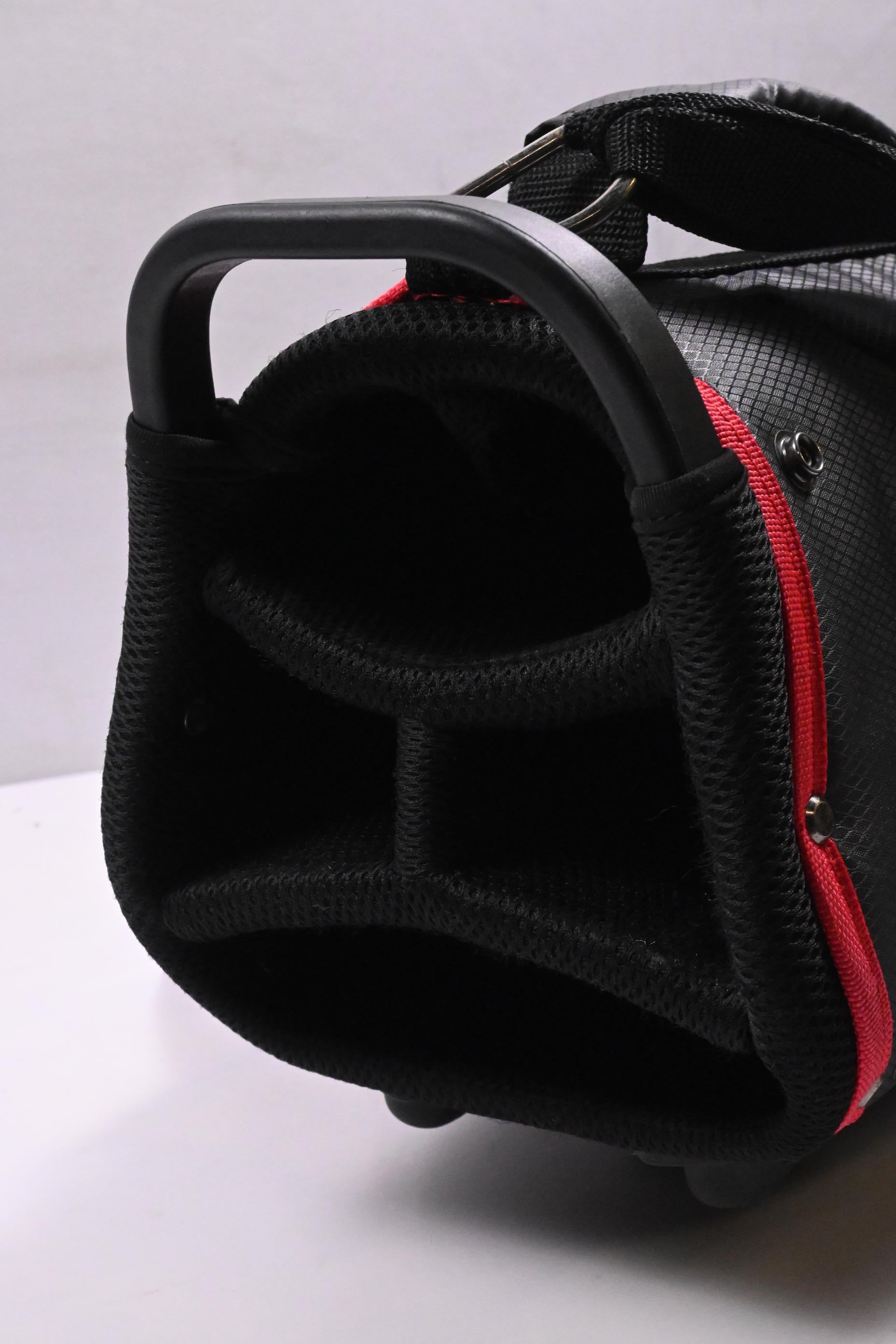 Big Max Dri Lite Stand Bag / 4-Way Divider / Black