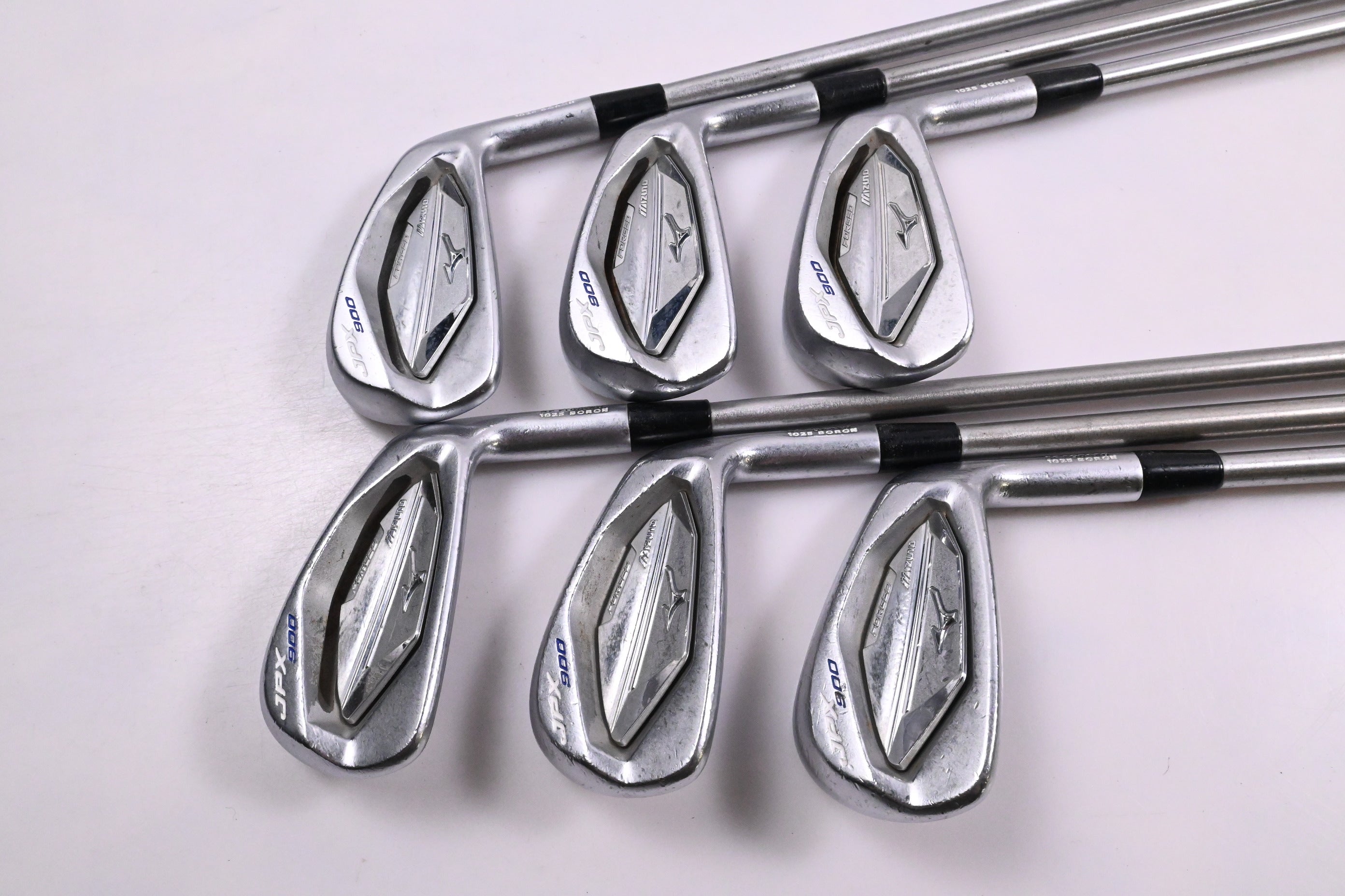 Mizuno JPX 900 Forged Irons / 4-9i / X-Flex KBS Tour C-Taper 130 Shafts