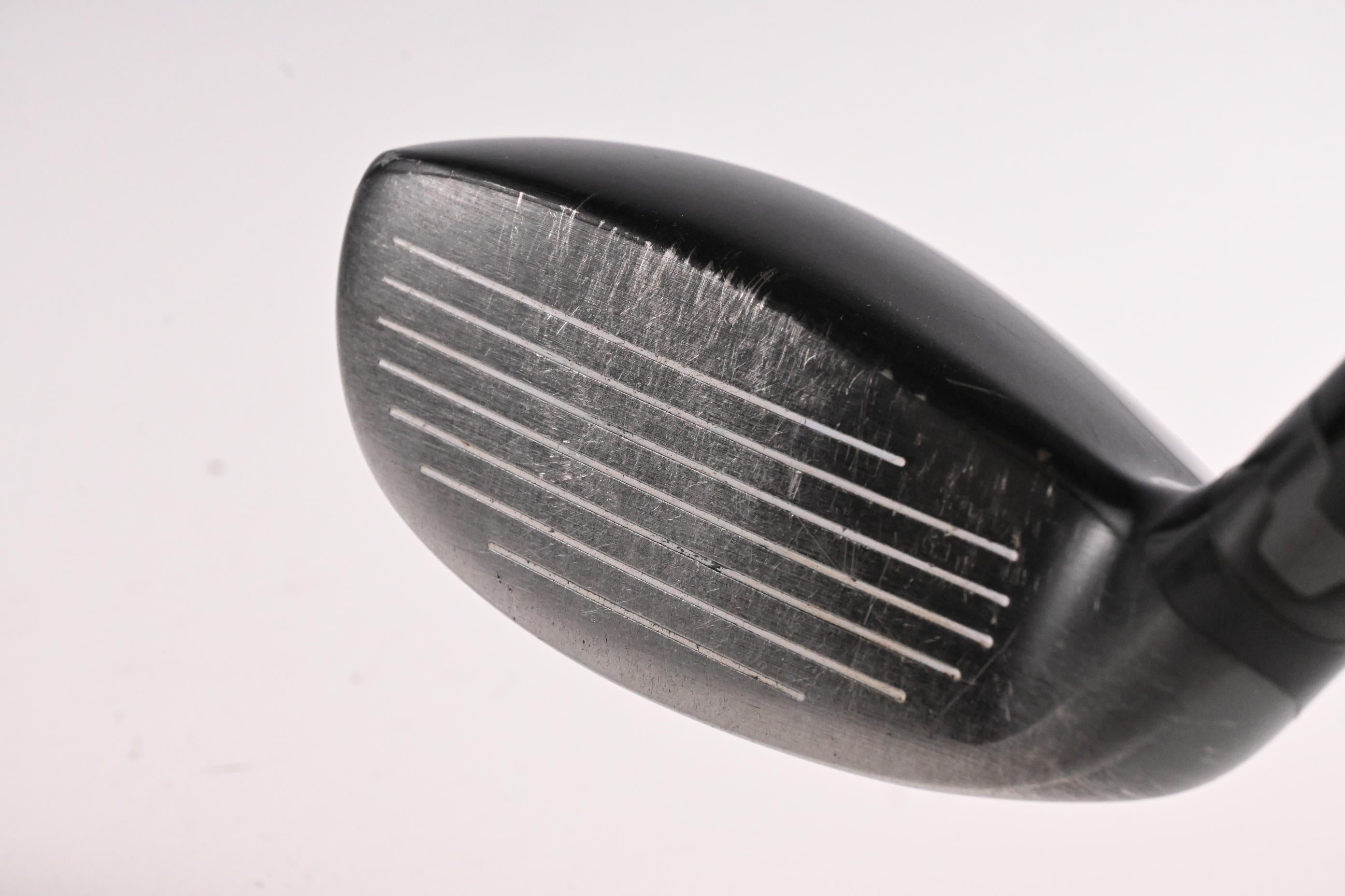 Titleist 913H.d #4 Hybrid / 23 Degree / Stiff Flex Diamana S+ Blue 82 Shaft