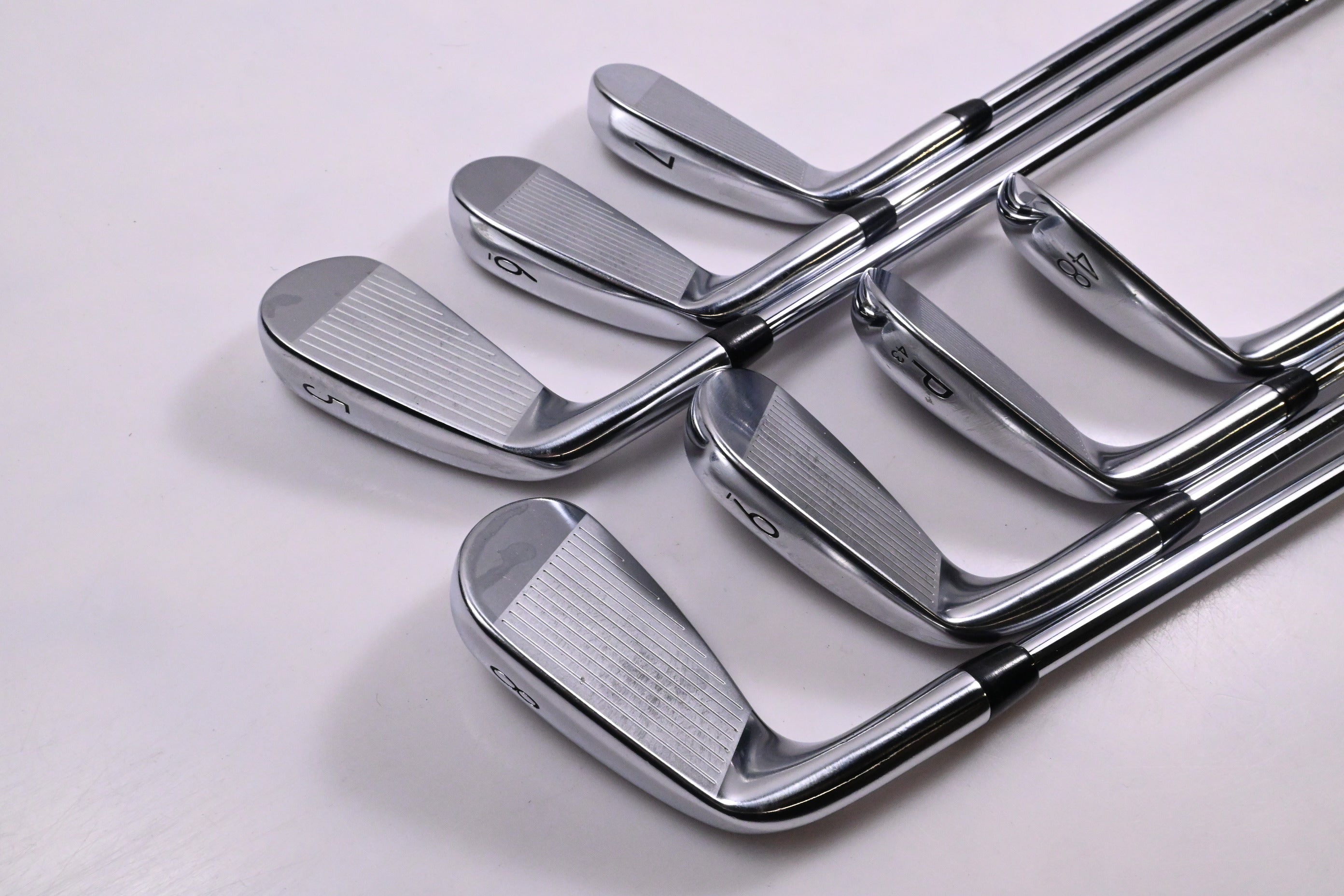 Titleist T200 2019 Irons / 5-PW+48° / Regular Flex AMT Black R300 Shafts