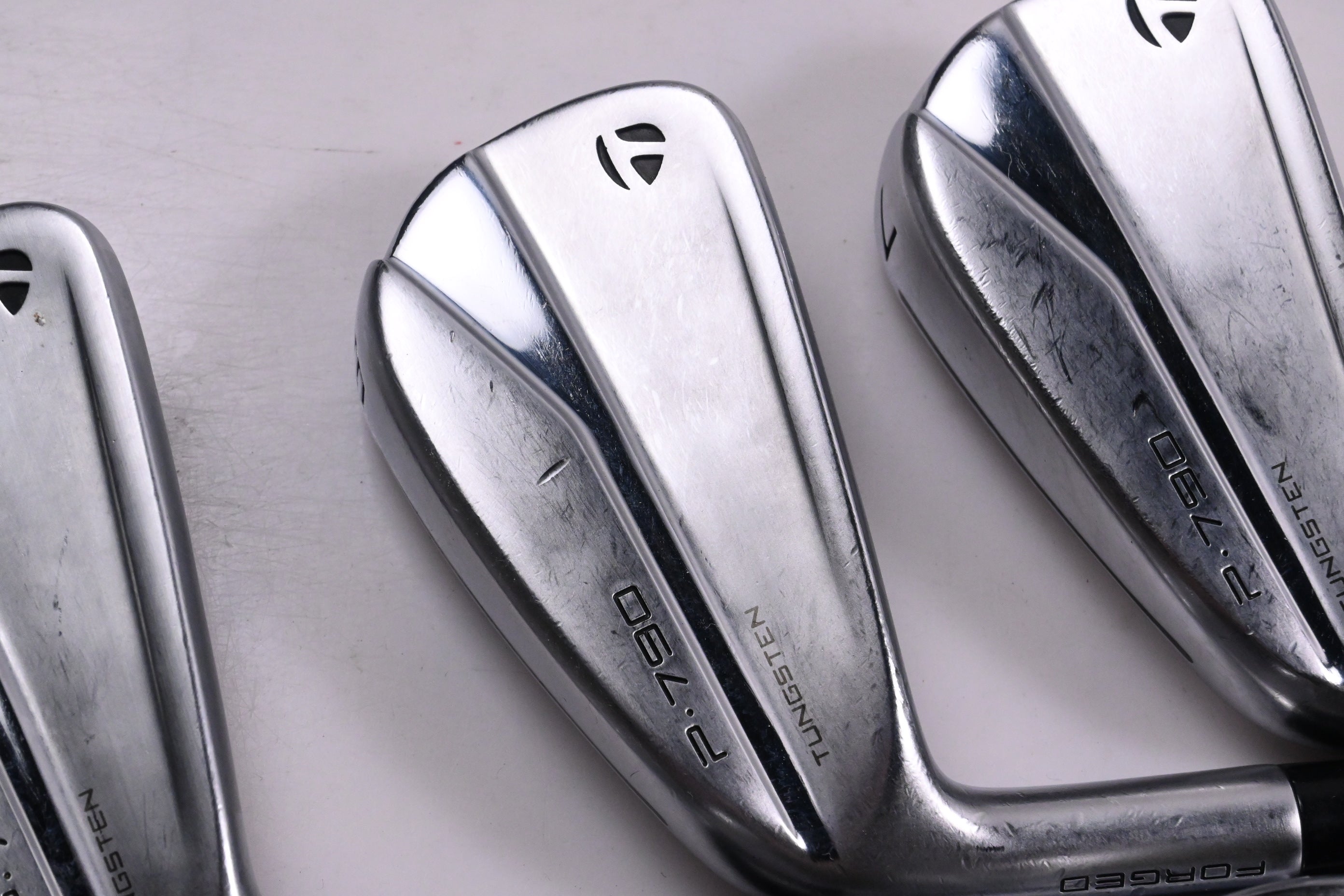 Left Hand Taylormade P790 2021 Irons / 5-PW+GW / Regular Flex KBS MAX MT 85