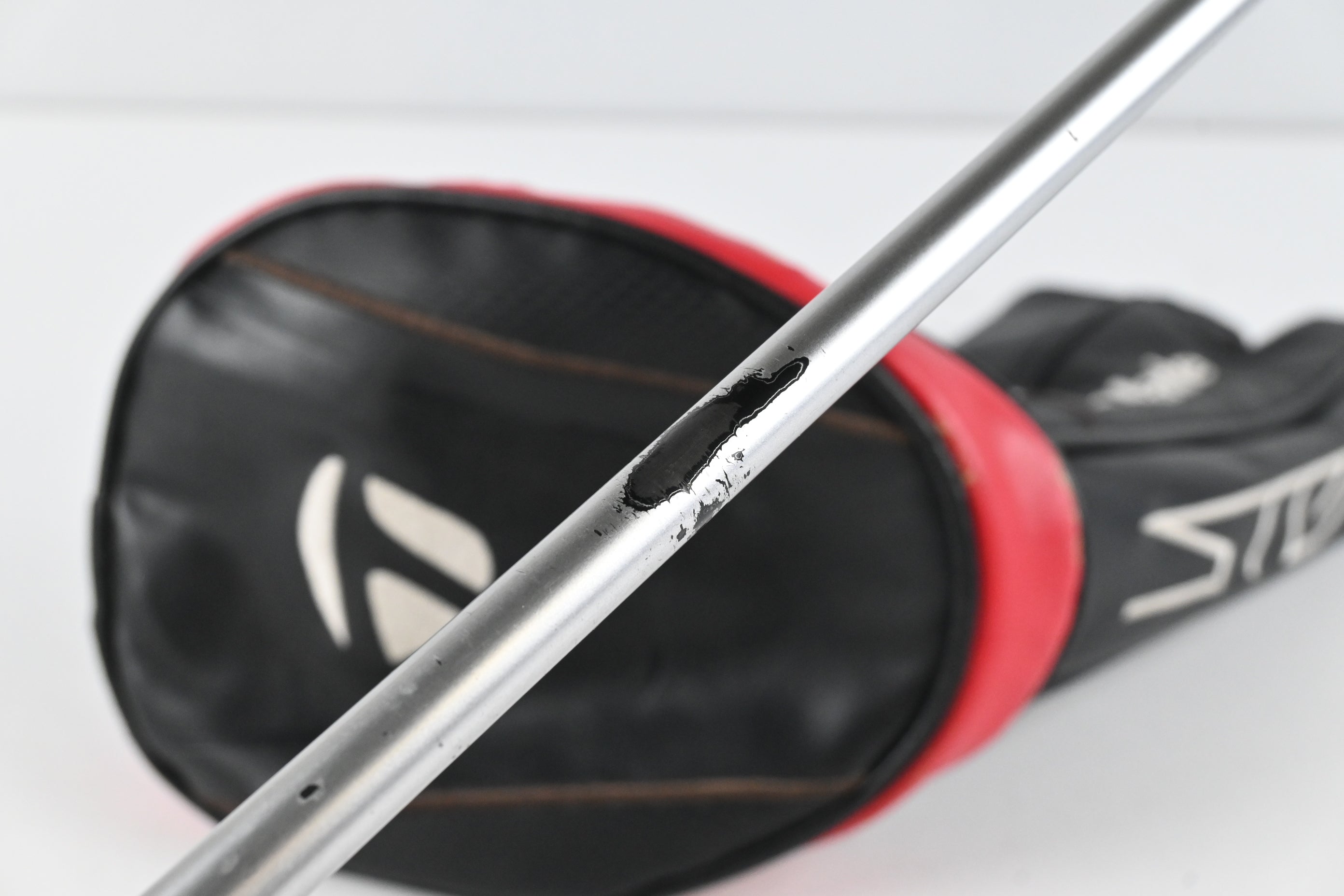 Taylormade Stealth Plus Driver / 10.5 Degree / Stiff Flex Kuro Kage Silver 60