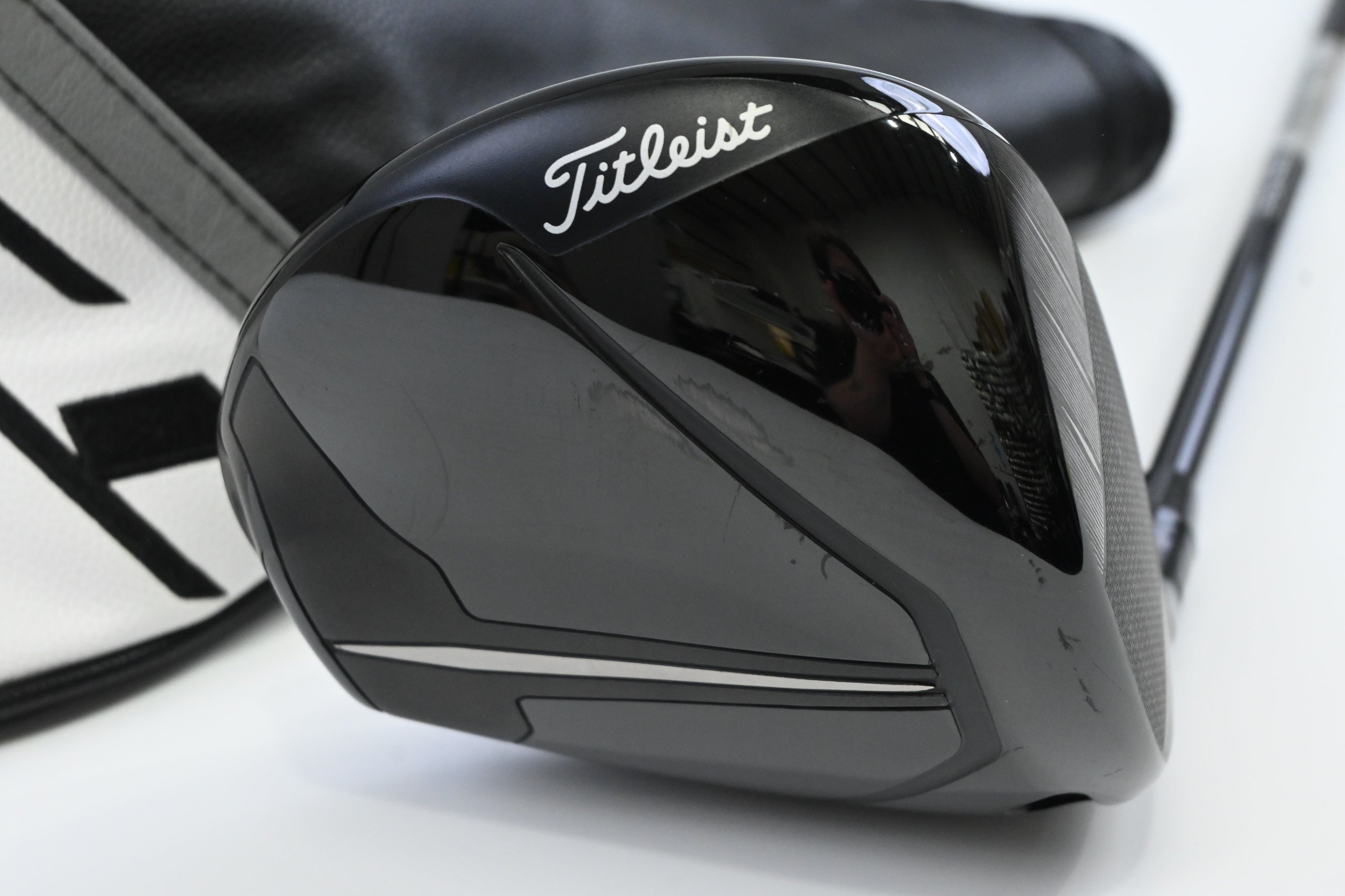 Titleist TSR2 Driver / 9 Degree / Stiff Flex Tensei AV Blue 55 Shaft