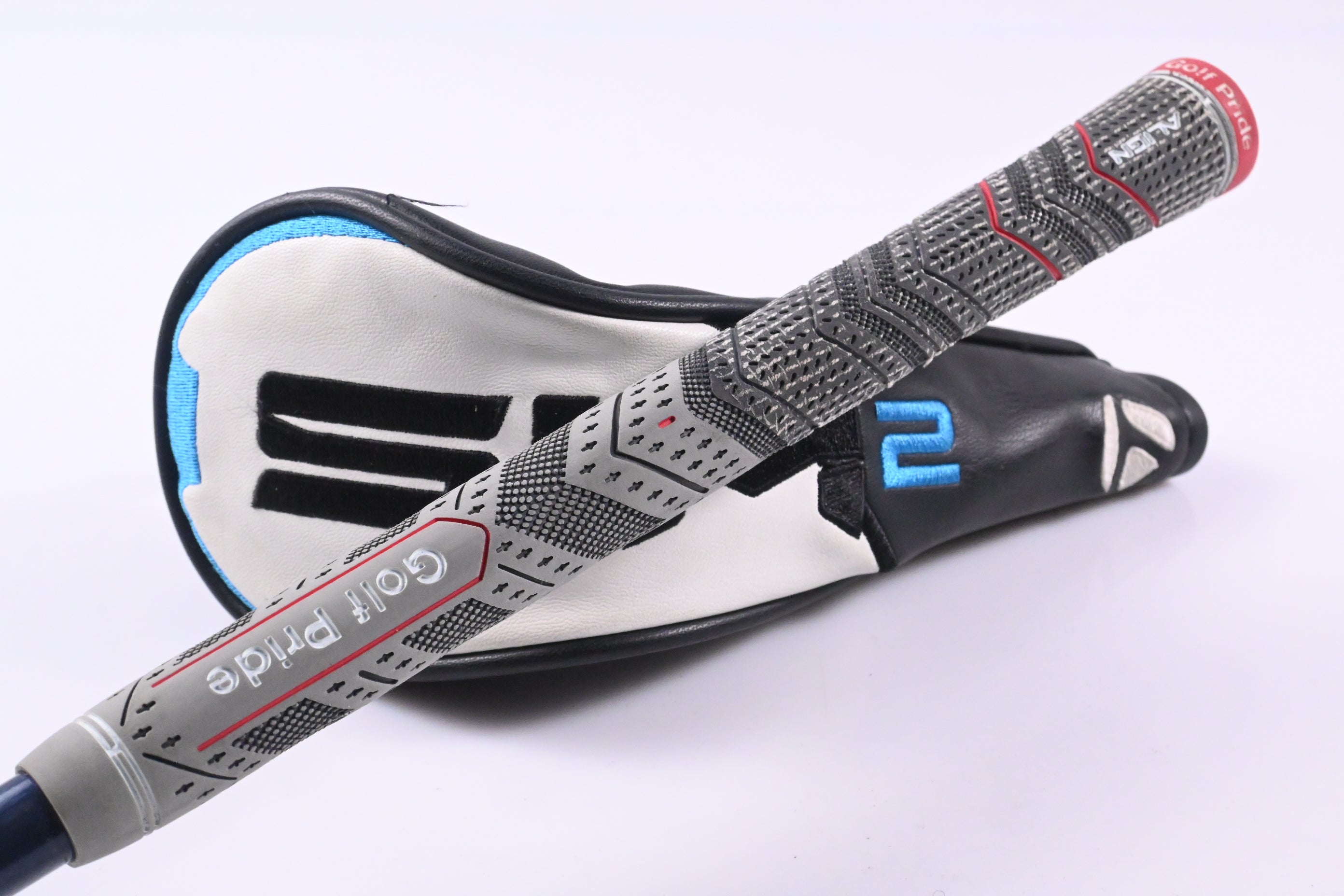 Left Hand Taylormade SIM2 Max #4 Hybrid / 22 Degree / Stiff Flex Ventus Blue 7