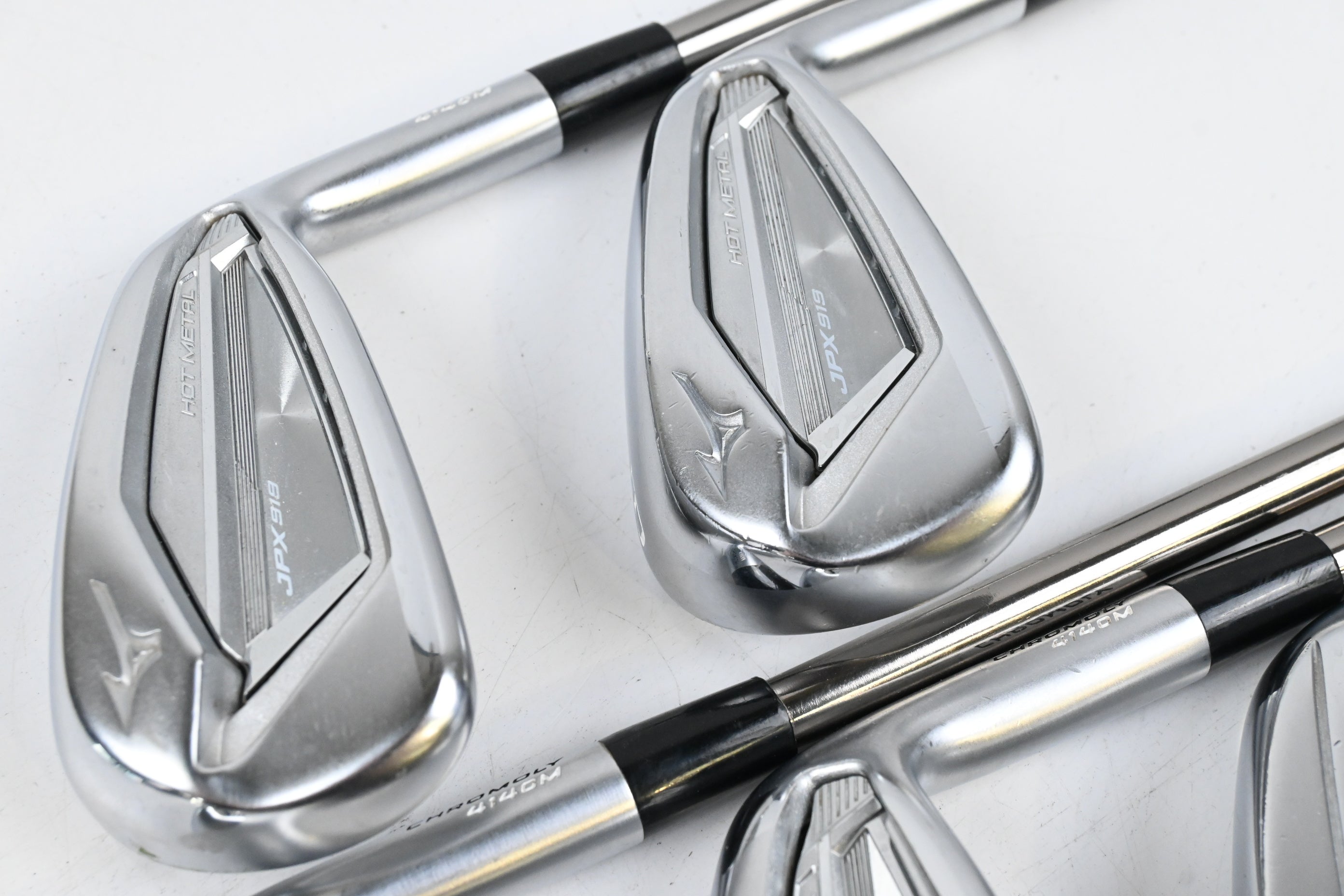 Mizuno JPX 919 Hot Metal Irons / 7-PW+SW / Senior Flex UST Mamiya Recoil ESX 460