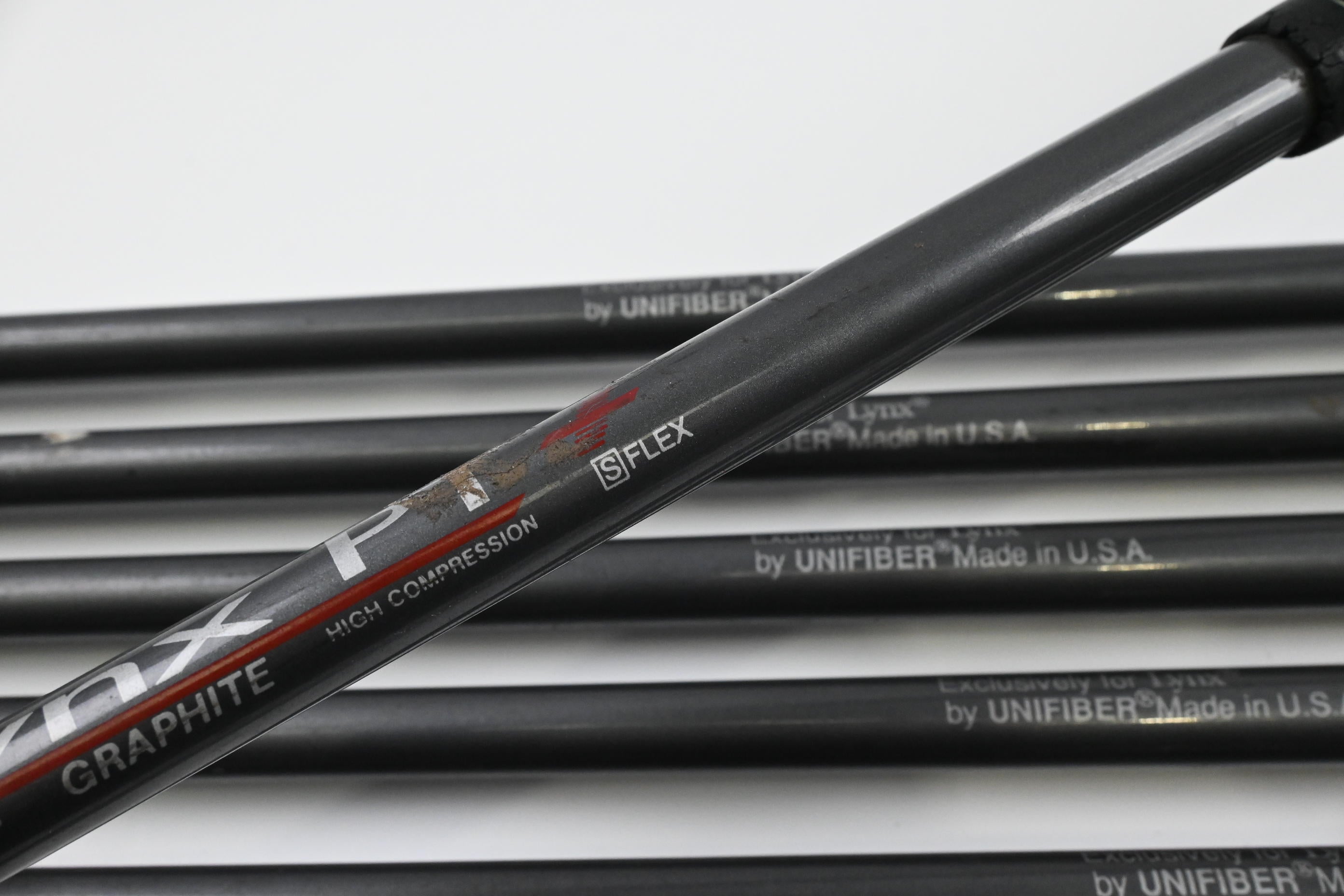 Lynx Parallax Irons / 3-9 / Stiff Flex Lynx PT Shafts