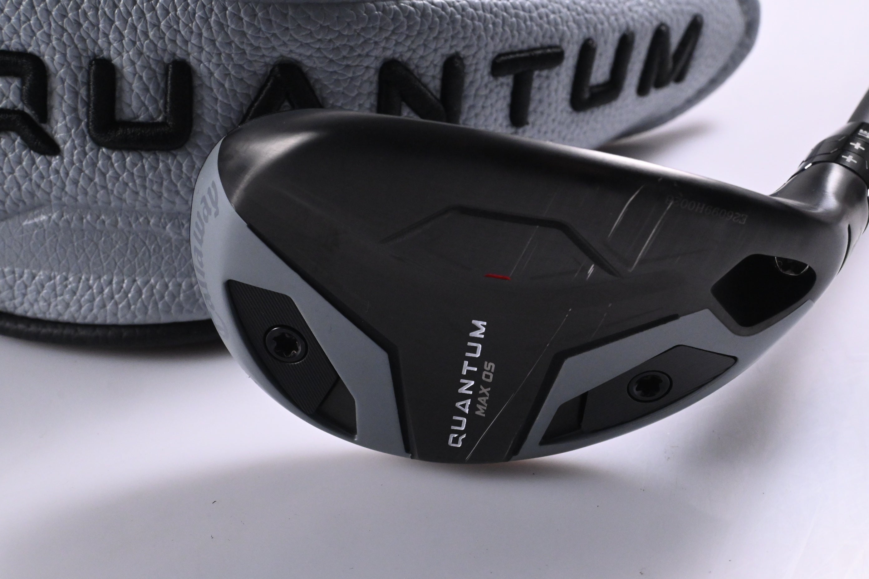 Callaway Quantum Max OS #8 Hybrid / 32 Degree / Senior Flex Vanquish 5 Shaft