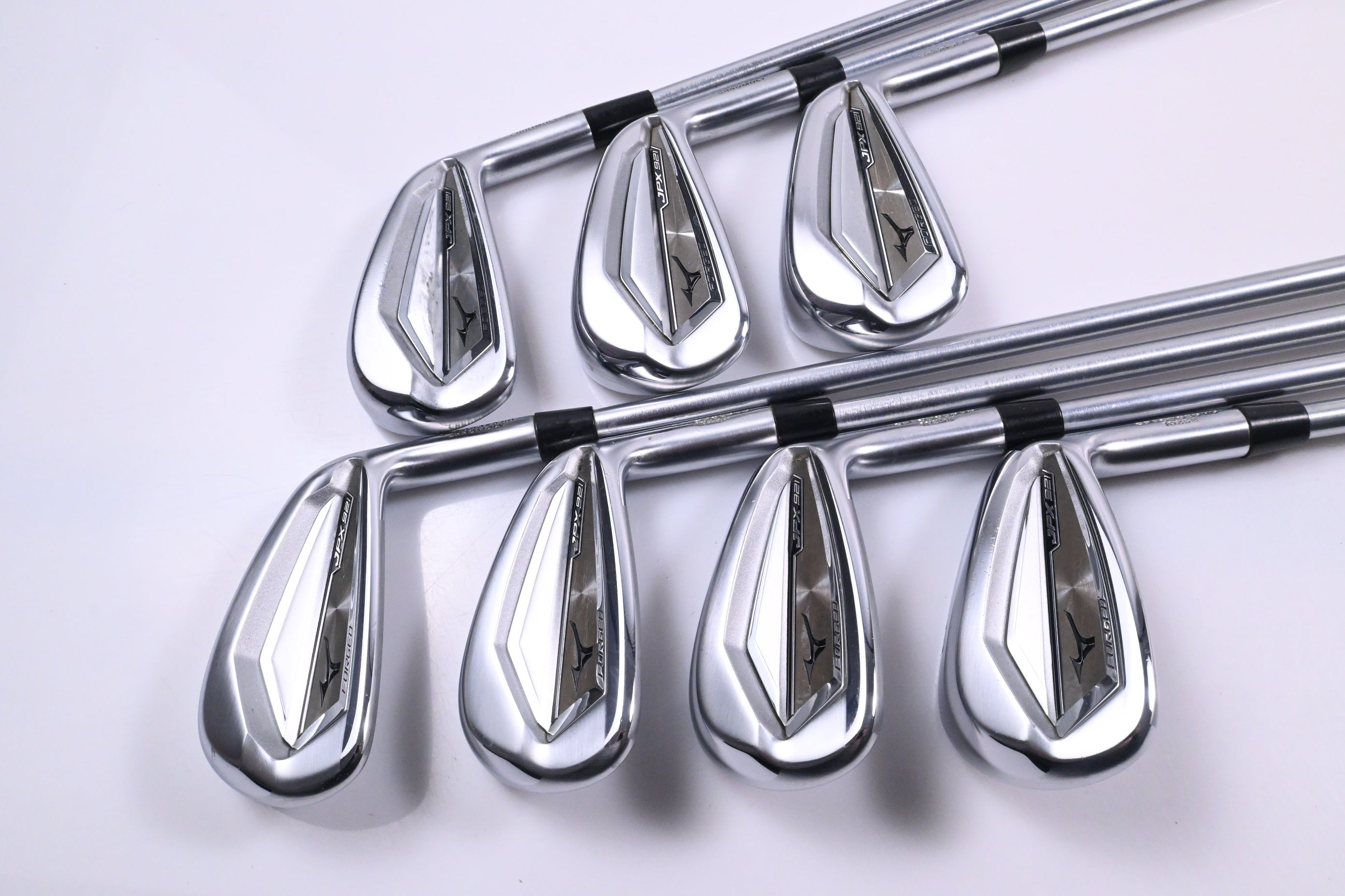 Mizuno JPX 921 Forged Irons / 4-PW / Regular Plus Flex Project X IO 105 Shafts