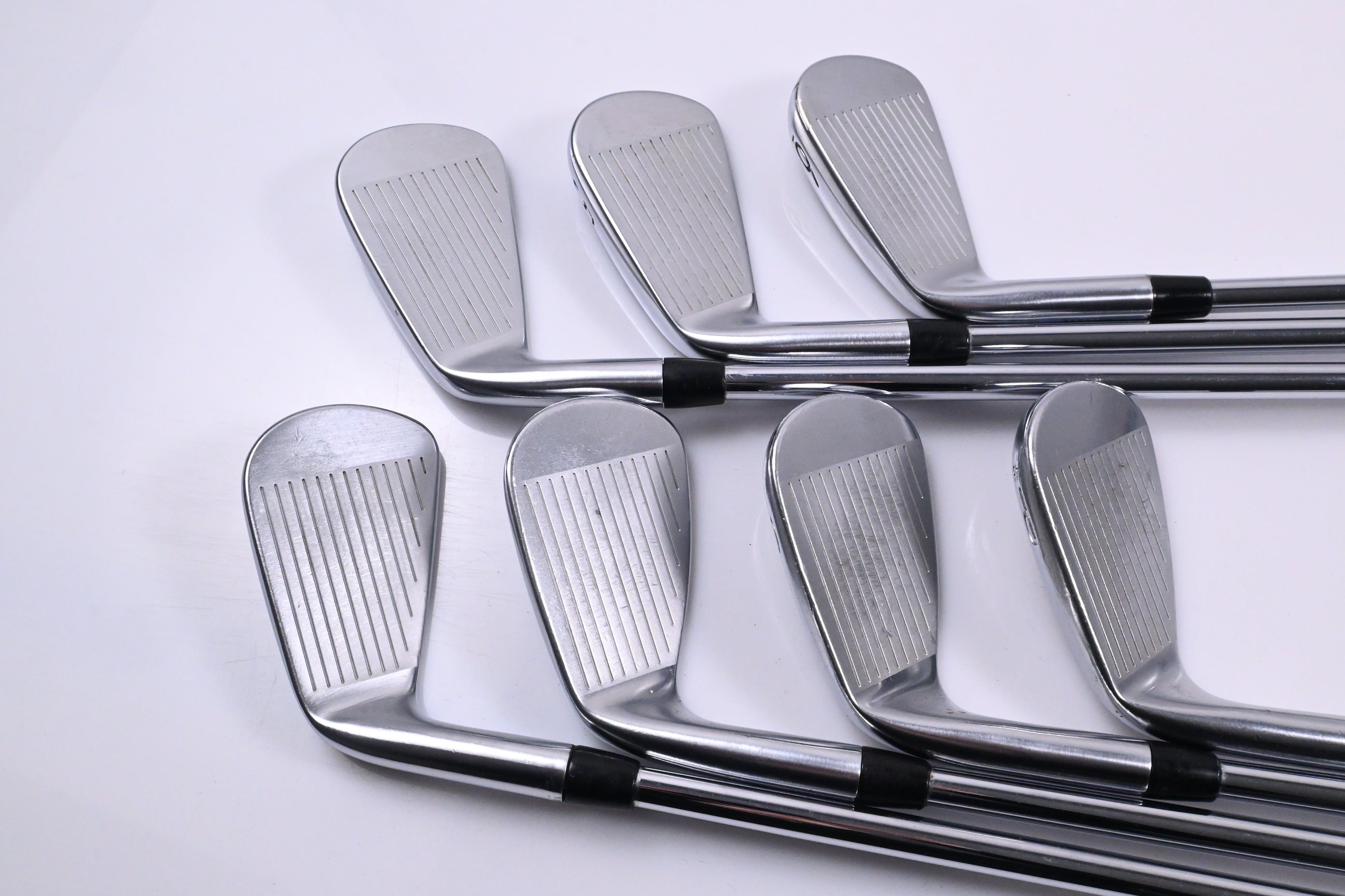 Titleist T100 2019 Irons / 4-PW / Stiff Flex AMT Tour White S300 Shafts