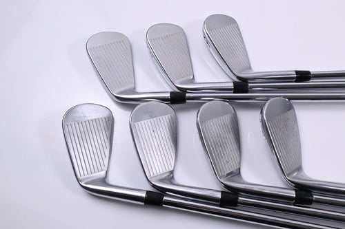 Titleist T100 2019 Irons / 4-PW / Stiff Flex AMT Tour White S300 Shafts