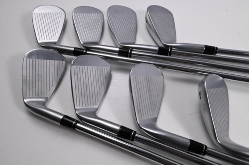 Callaway Apex Ai300 Irons / 4-PW+AW / Regular Flex Dynamic Gold 100 R300 Shafts