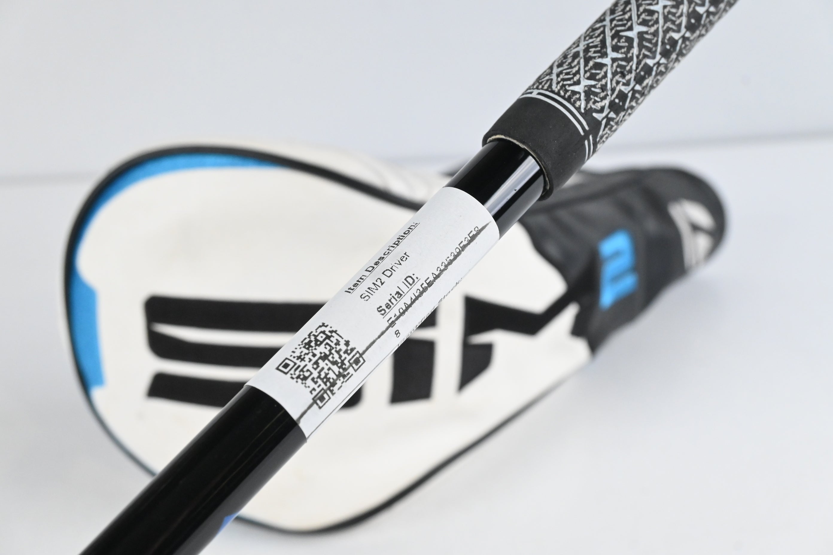 Taylormade SIM2 Driver / 9 Degree / Stiff Flex Hzrdus Smoke Black RDX 70 Shaft