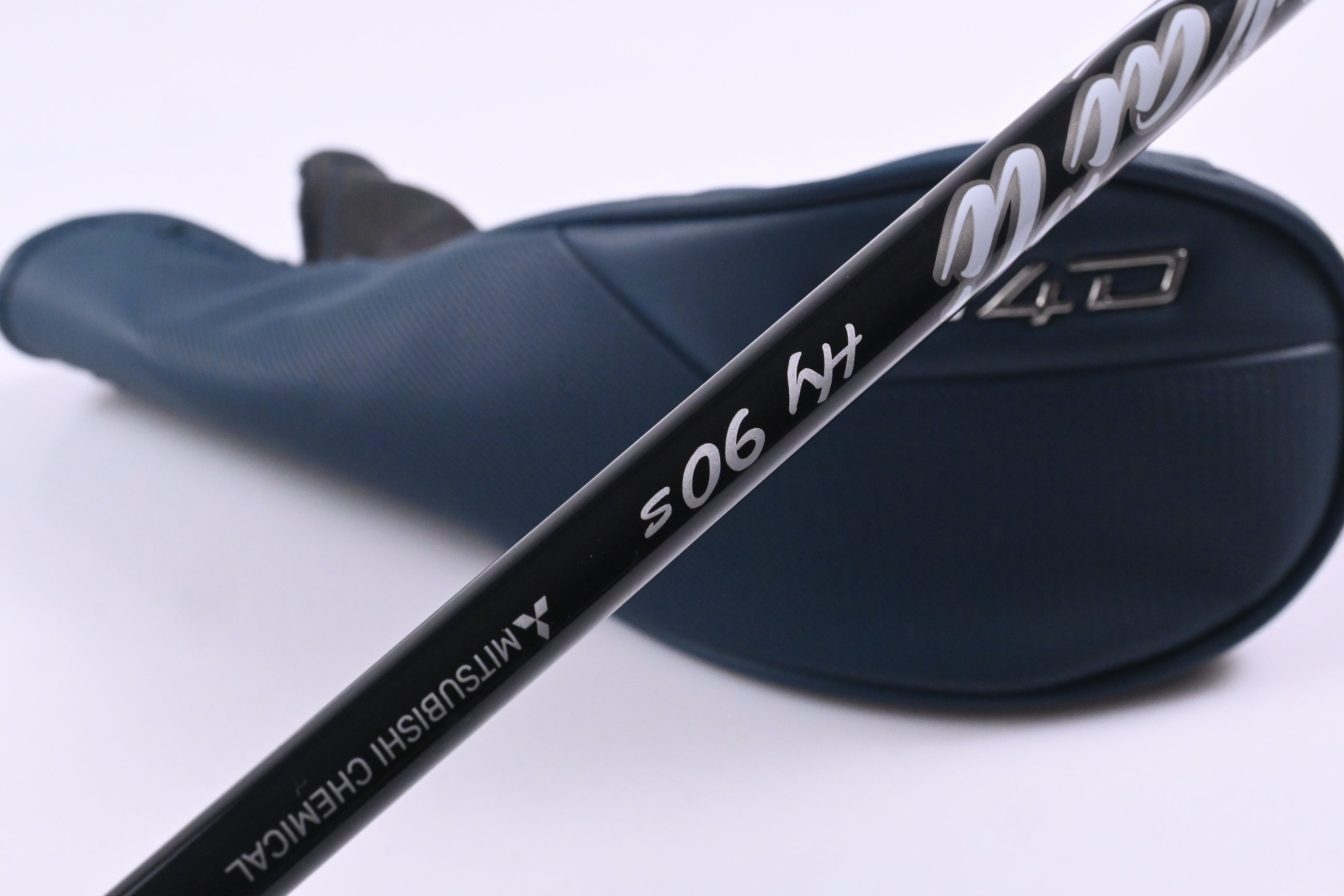Taylormade Qi4D #2 Hybrid / 17 Degree / Stiff Flex Kai'li White 90 Shaft