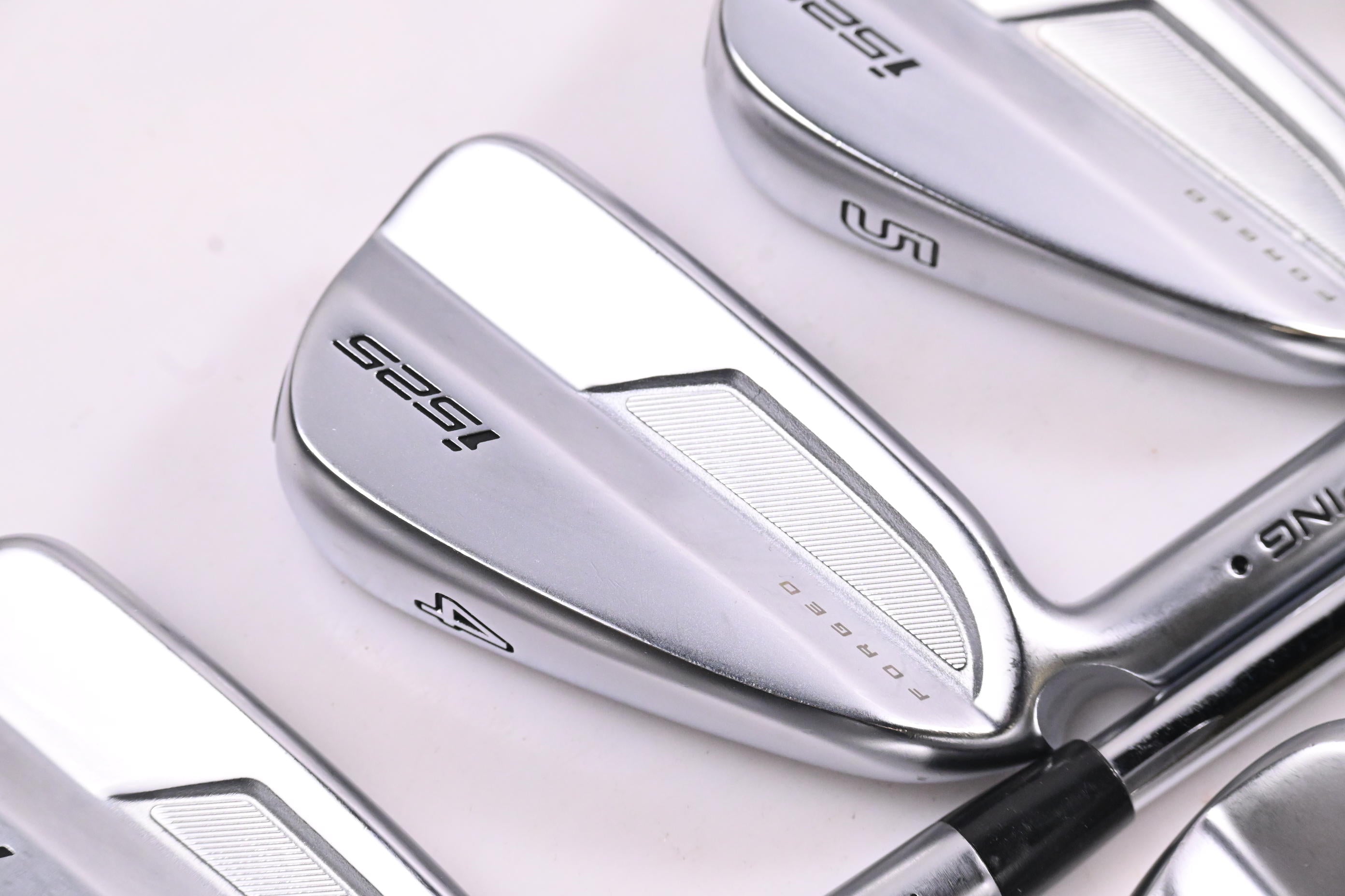 Left Hand Ping i525 Irons / 4-PW / Stiff Flex Ping AWT 2.0 Shafts