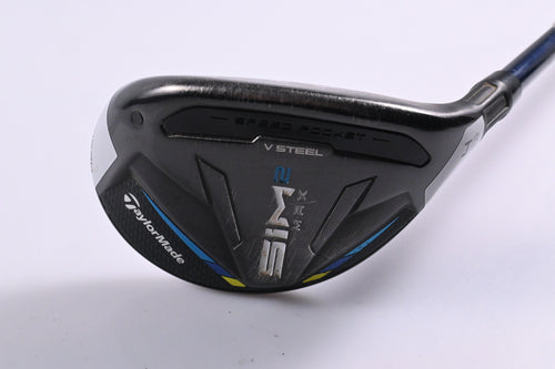 Taylormade SIM2 Max #4 Hybrid / 22 Degree / Regular Flex Ventus Blue 6 Shaft
