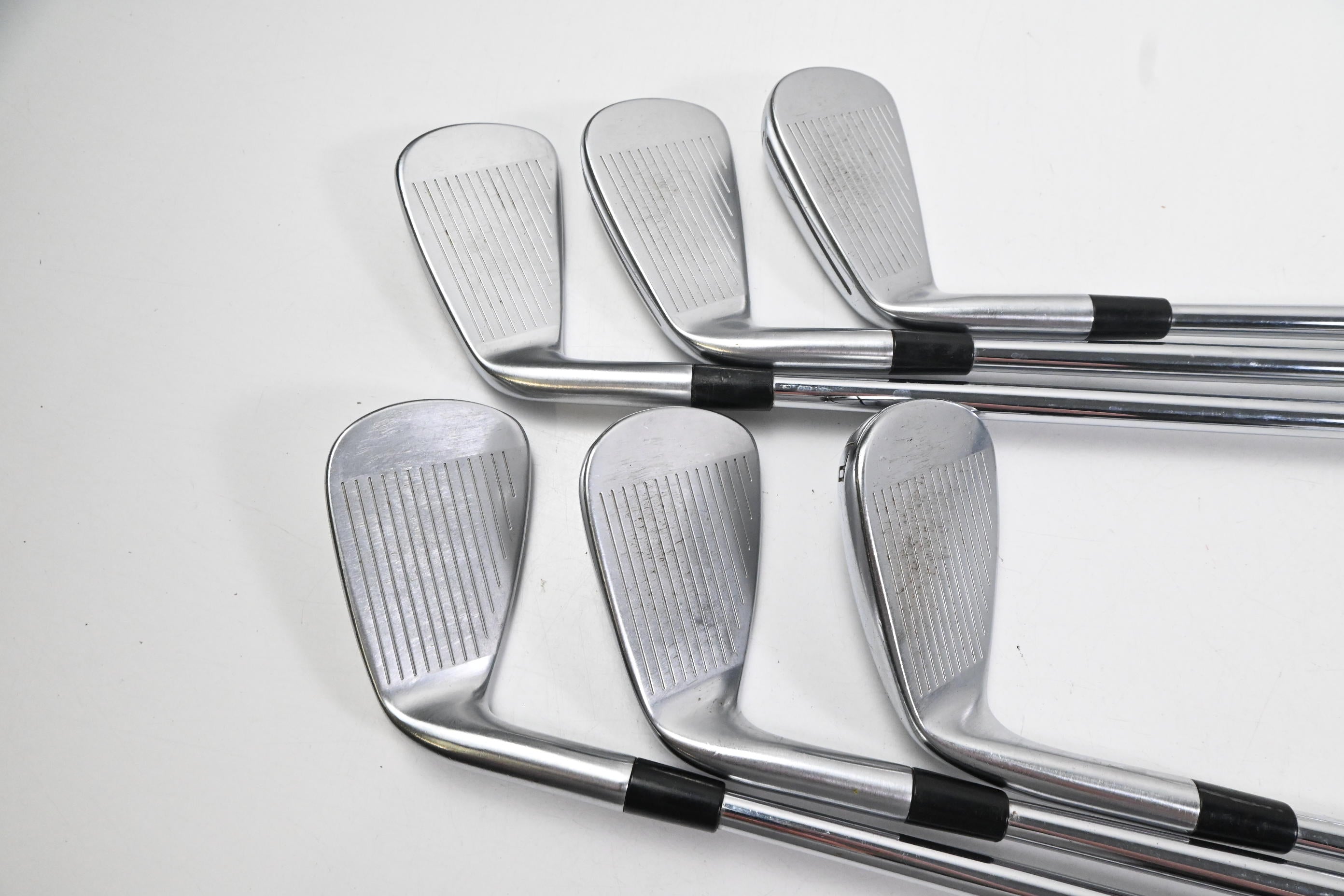 Taylormade P790 2019 Irons / 5-PW / Stiff Flex Dynamic Gold 105 Shafts