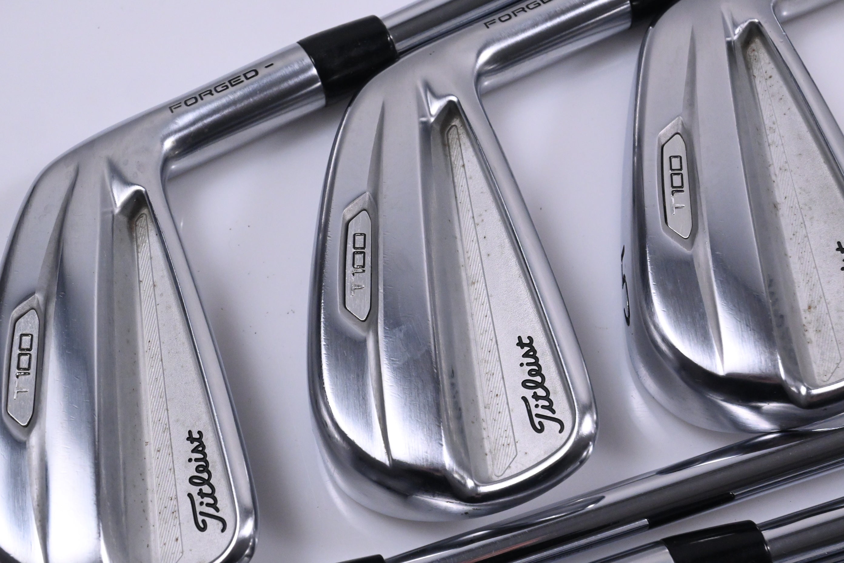 Titleist T100 2021 Irons / 3-9i / X-Flex Project X Rifle Shaft
