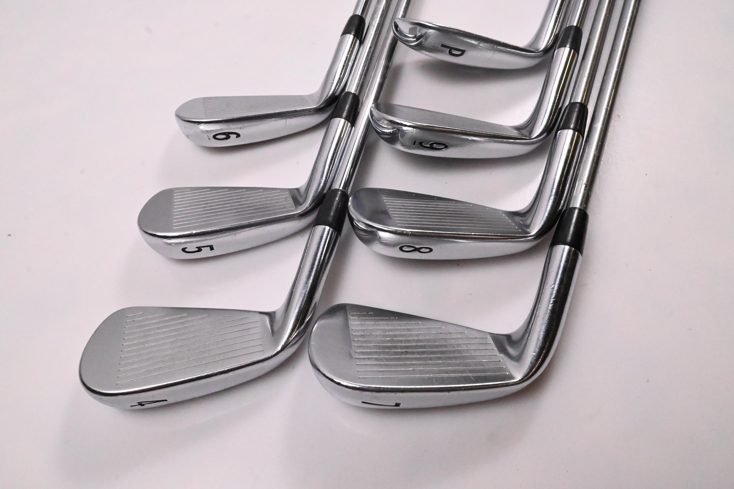 Titleist 716 AP2 Irons / 4-PW / Regular Flex Project X PXi Blue Shafts