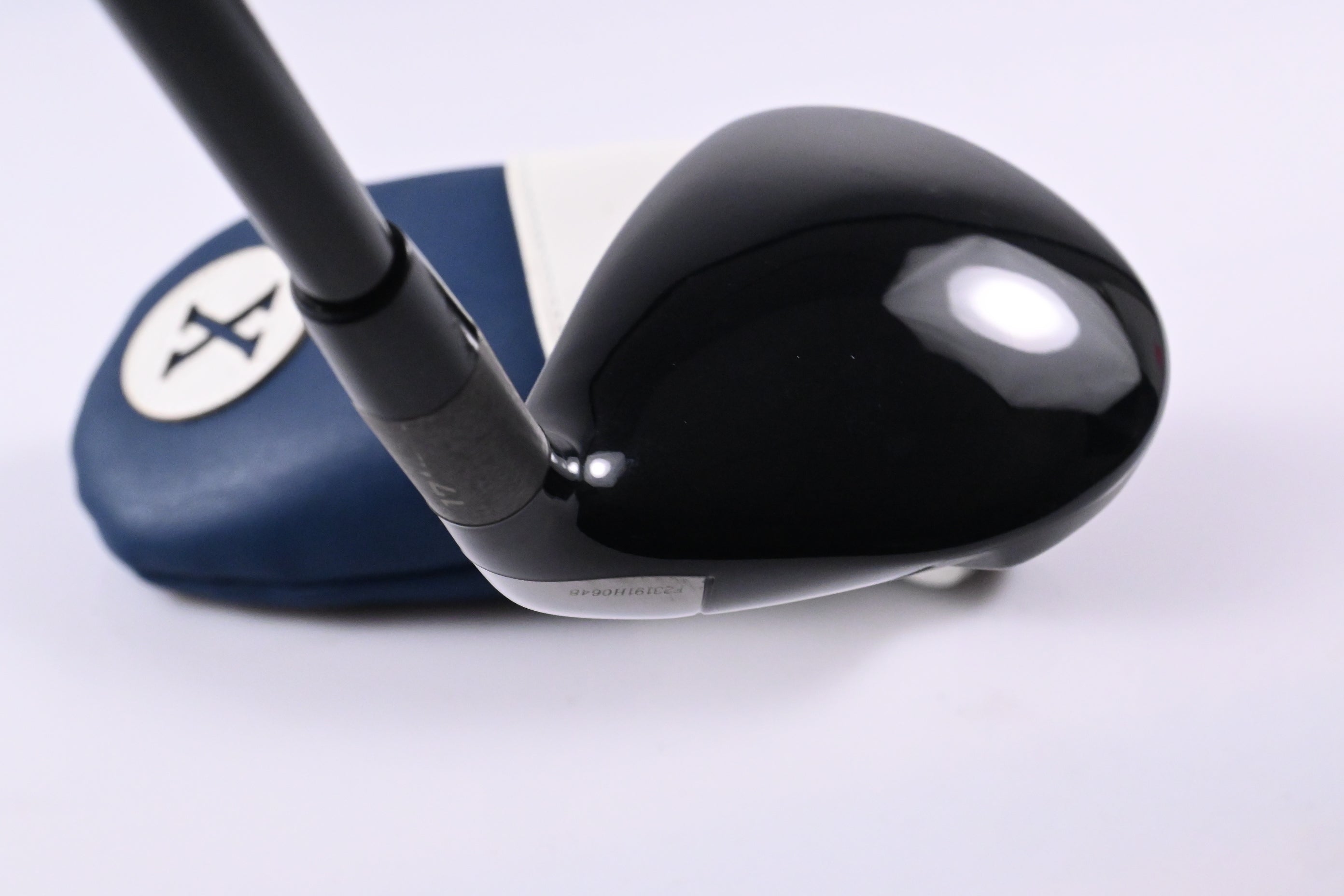 Callaway Apex UW 24 #2 Hybrid / 17 Degree / X-Flex Mitsubishi MMT Black 80 Shaft