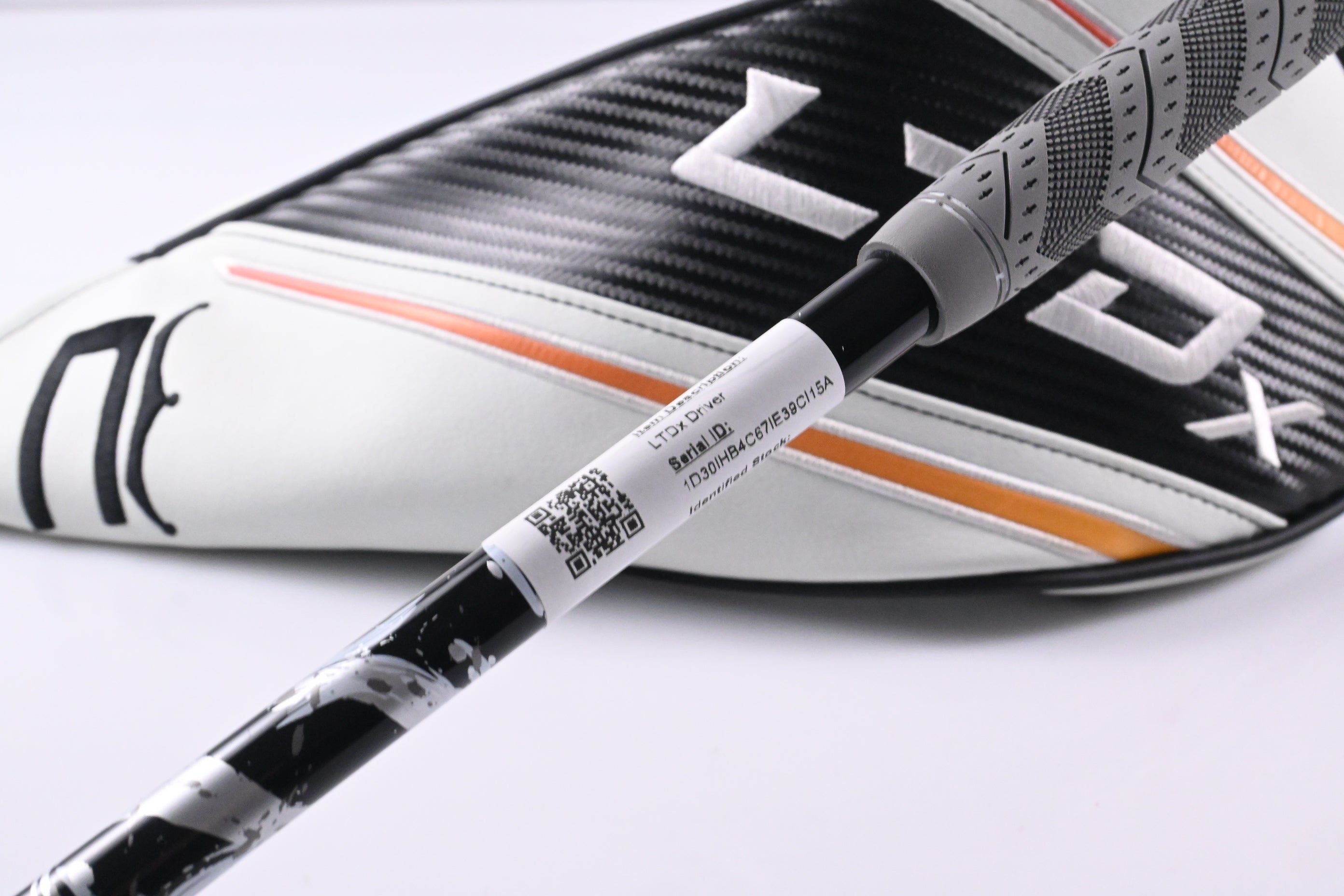 Left Hand Cobra LTDx Driver / 9 Degree / X-Flex Kai'li White 60 Shaft