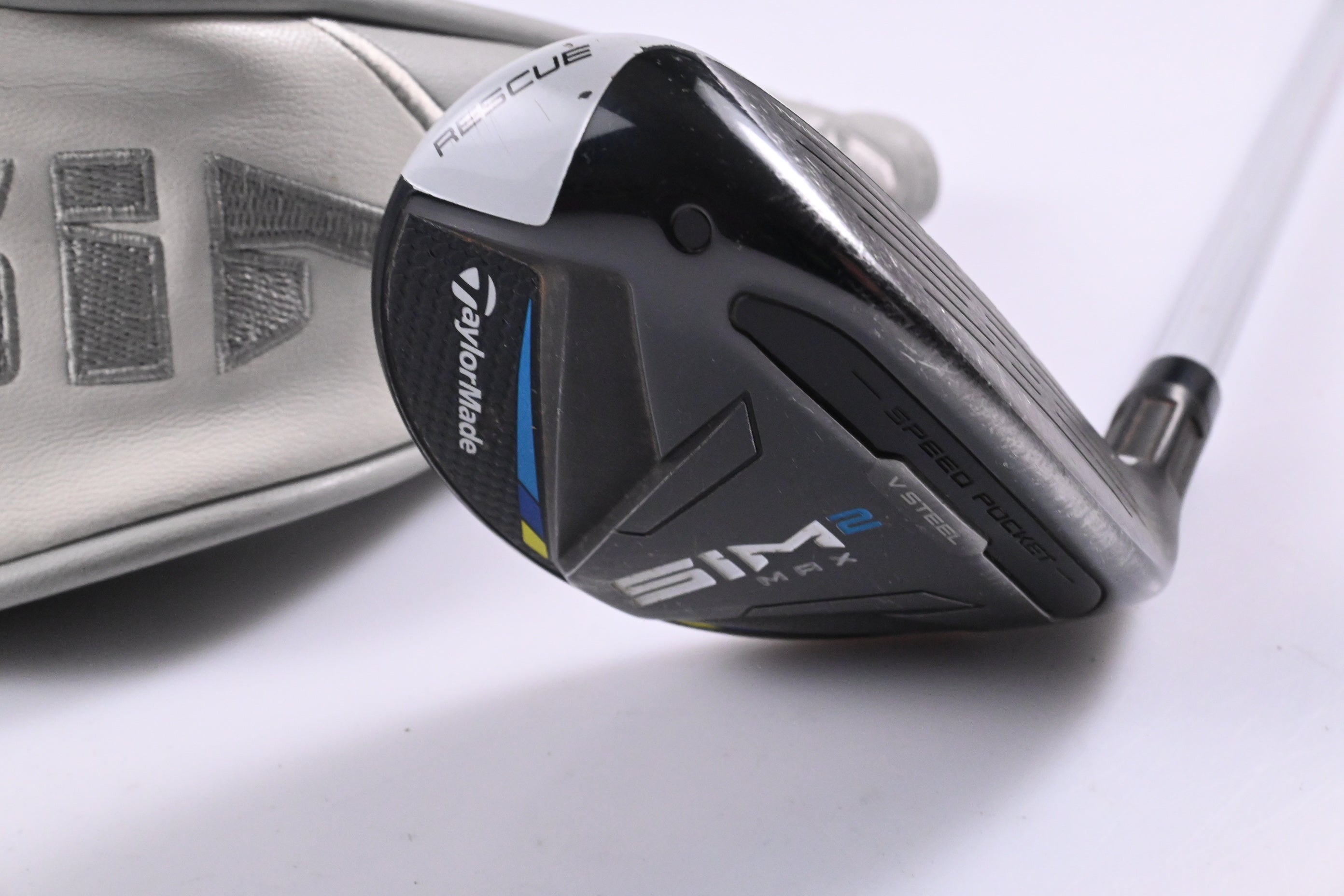 Taylormade SIM2 Max #4 Hybrid / 22 Degree / Ladies Flex Aldila NV 45 Shaft