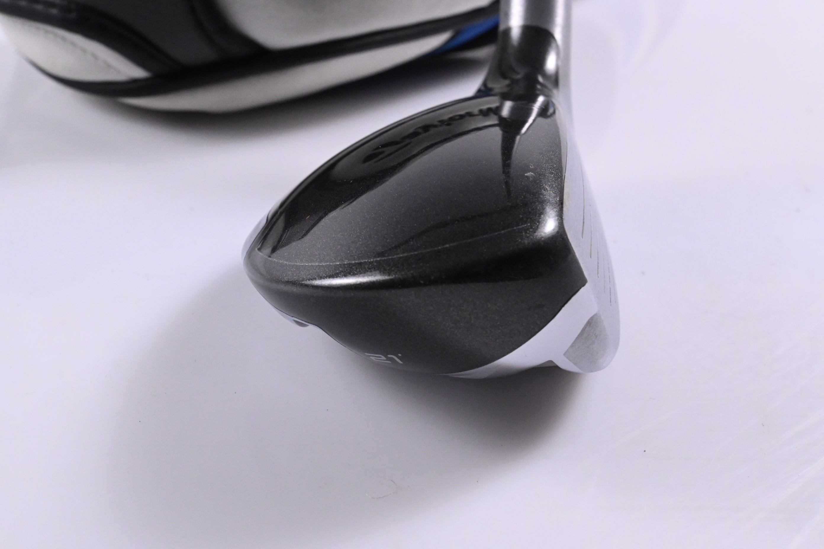 Taylormade SLDR #4 Hybrid / 21 Degree / Regular Flex Fujikura Speeder 82 Shaft