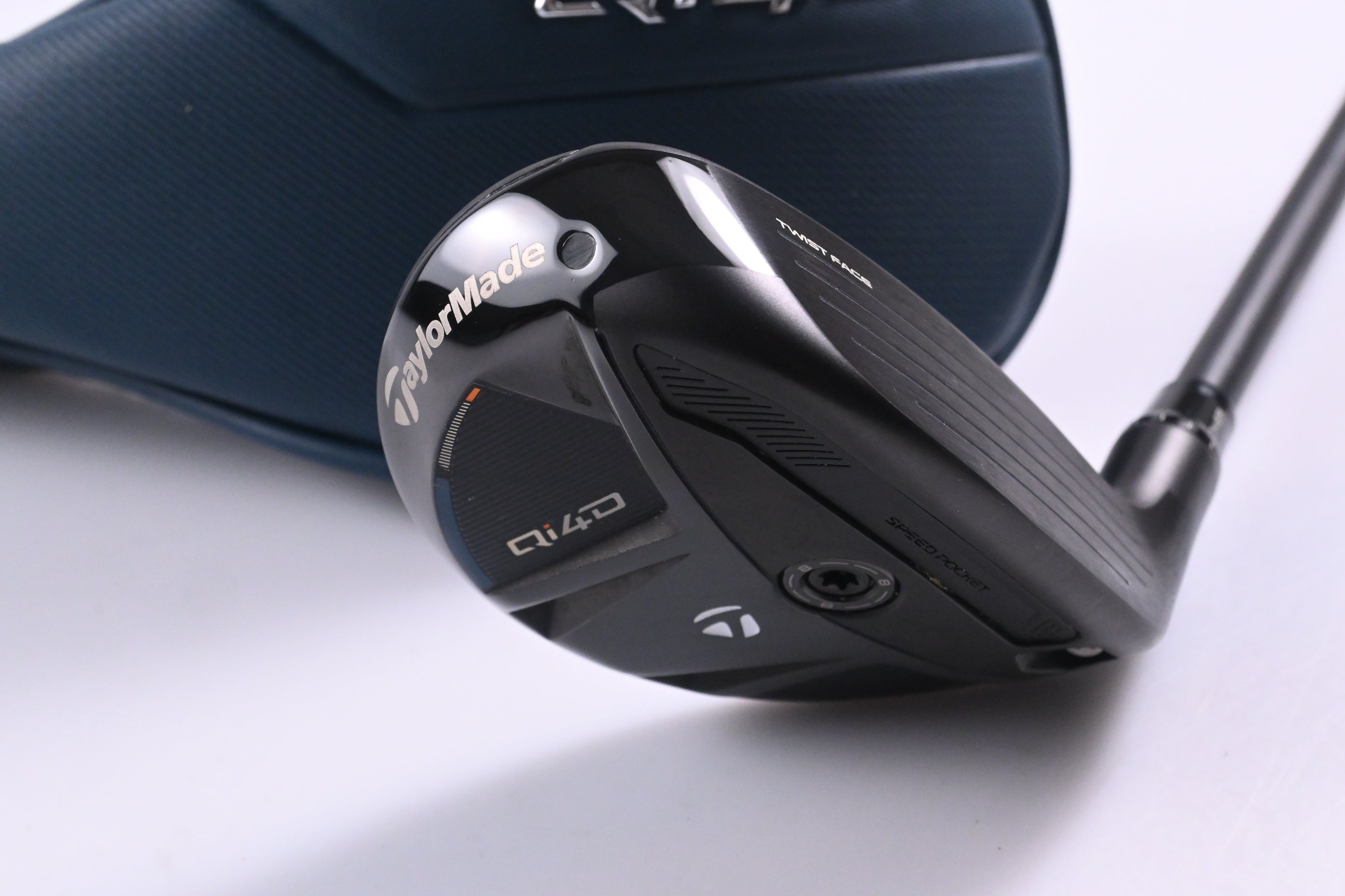 Taylormade Qi4D #3 Hybrid / 19 Degree / Regular Flex KBS Reax 65 Shaft