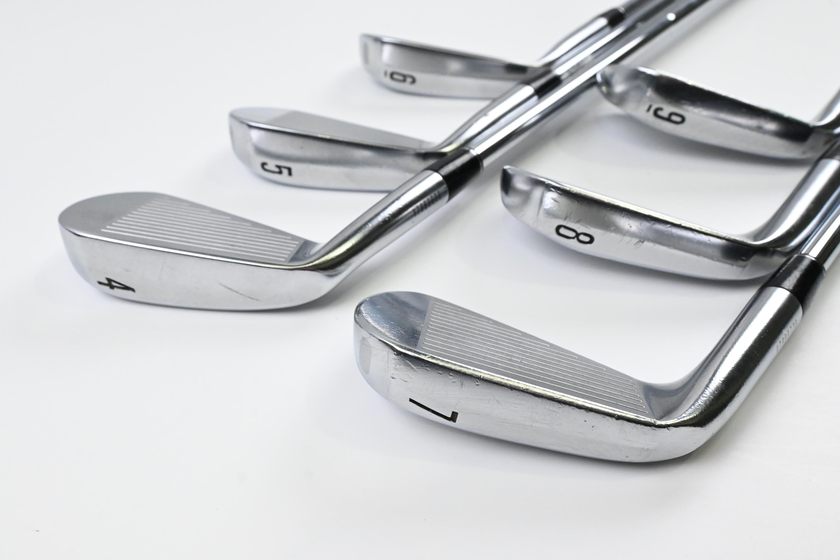 Srixon ZXi5 / ZXi7 Combo Irons / 4-9 / Stiff Flex Dynamic Gold Mid 115 S300 Shafts