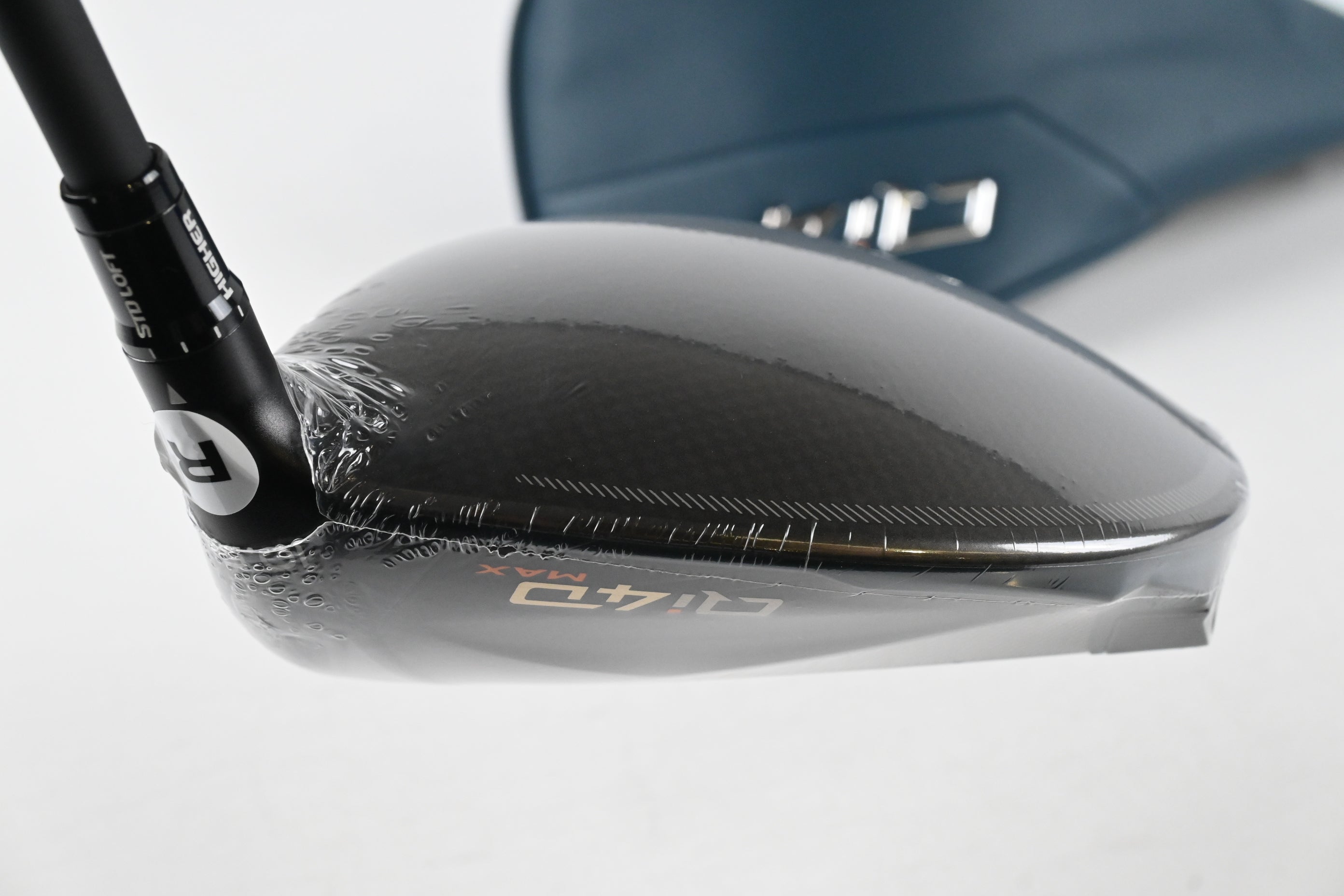 Taylormade Qi4D Max Driver / 10.5 Degree / Regular Flex Reax Blue 50 Shaft