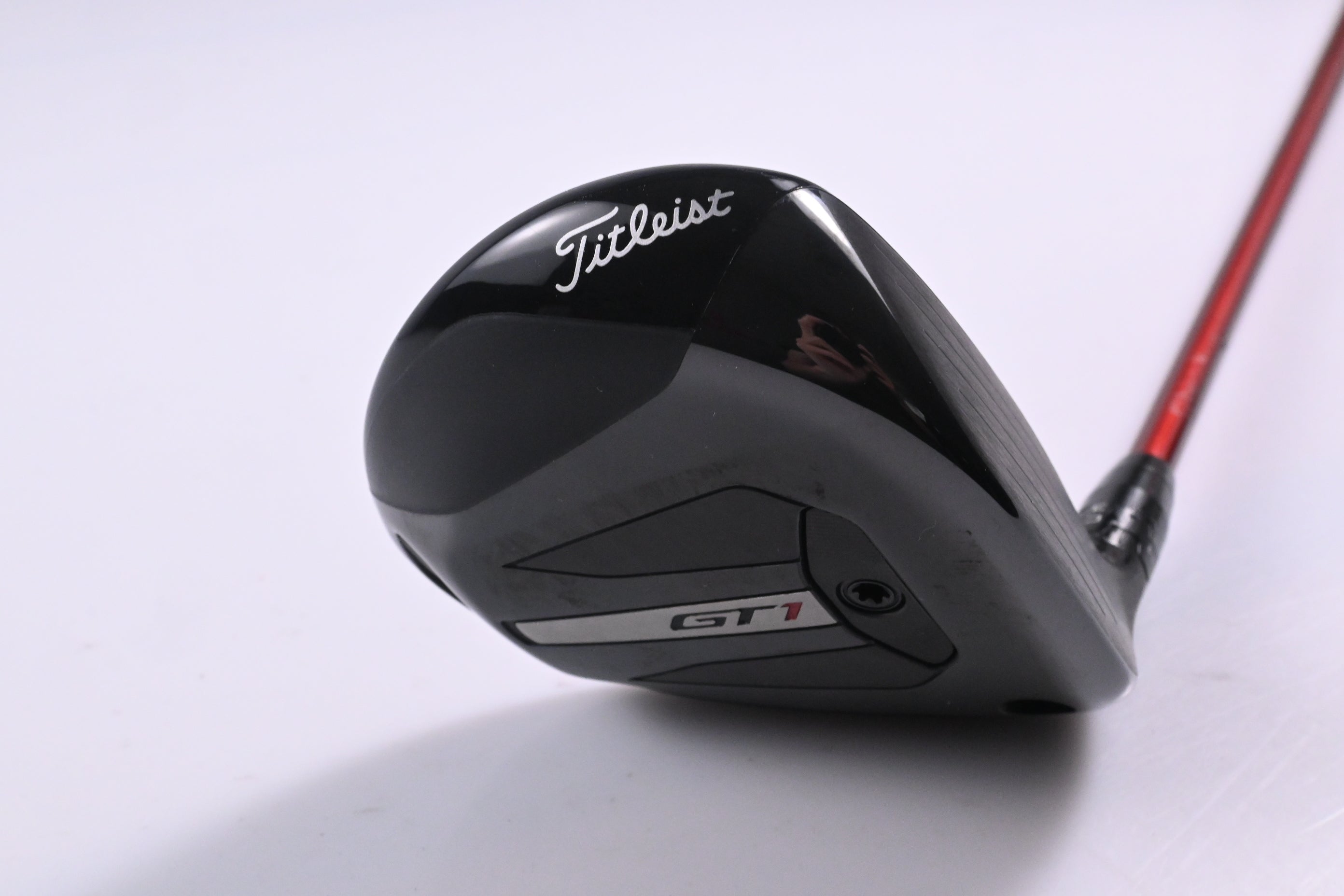 Titleist GT1 #5 Wood / 18 Degree / Regular Flex Project X Denali Red 60 Shaft
