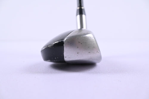 Taylormade Rescue Mid #3 Hybrid / 19 Degree / Stiff Flex Ultralite Shaft