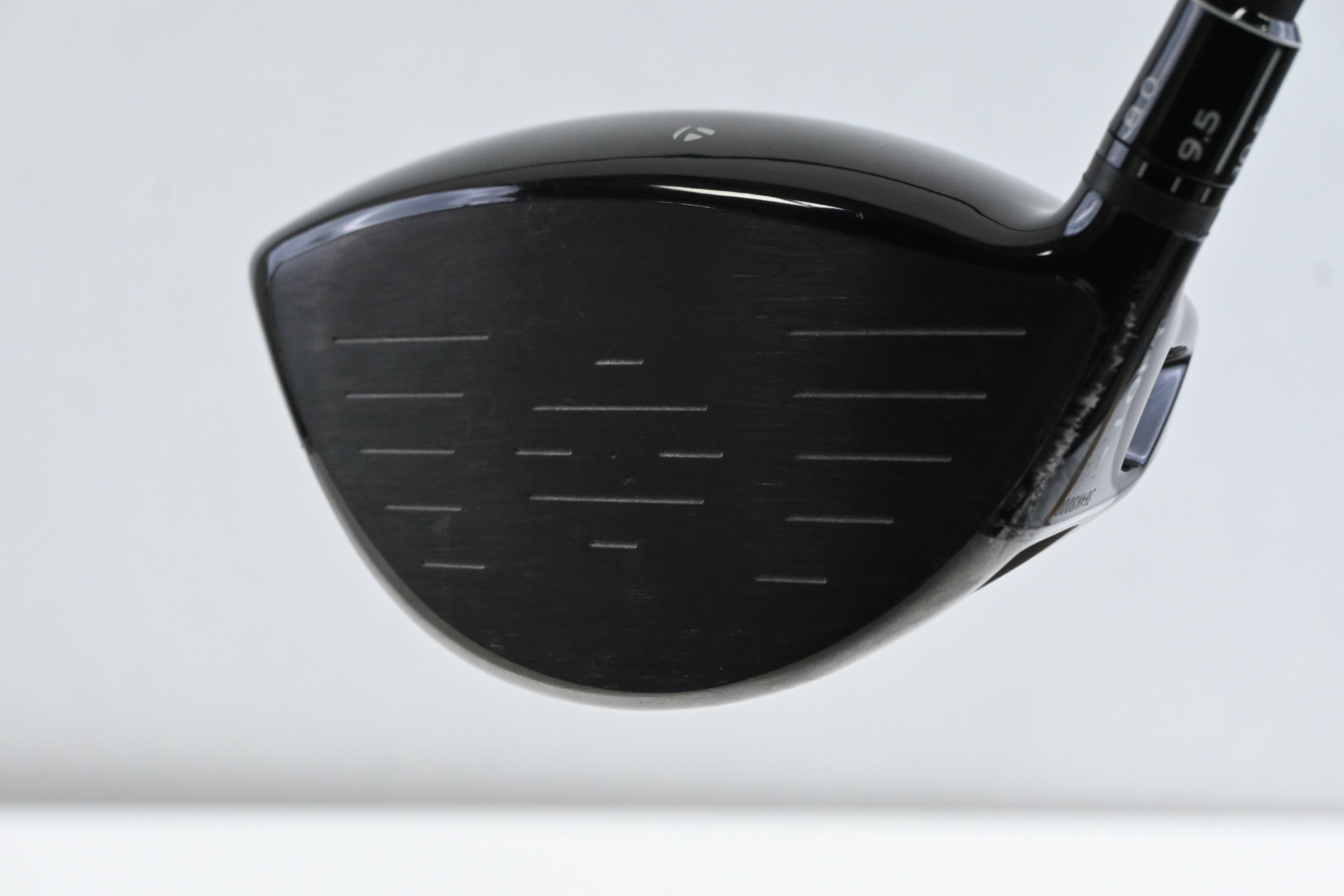 Taylormade R1 Driver / 8-12 Degree / Regular Flex Aldila RIP Phenom 55 Shaft