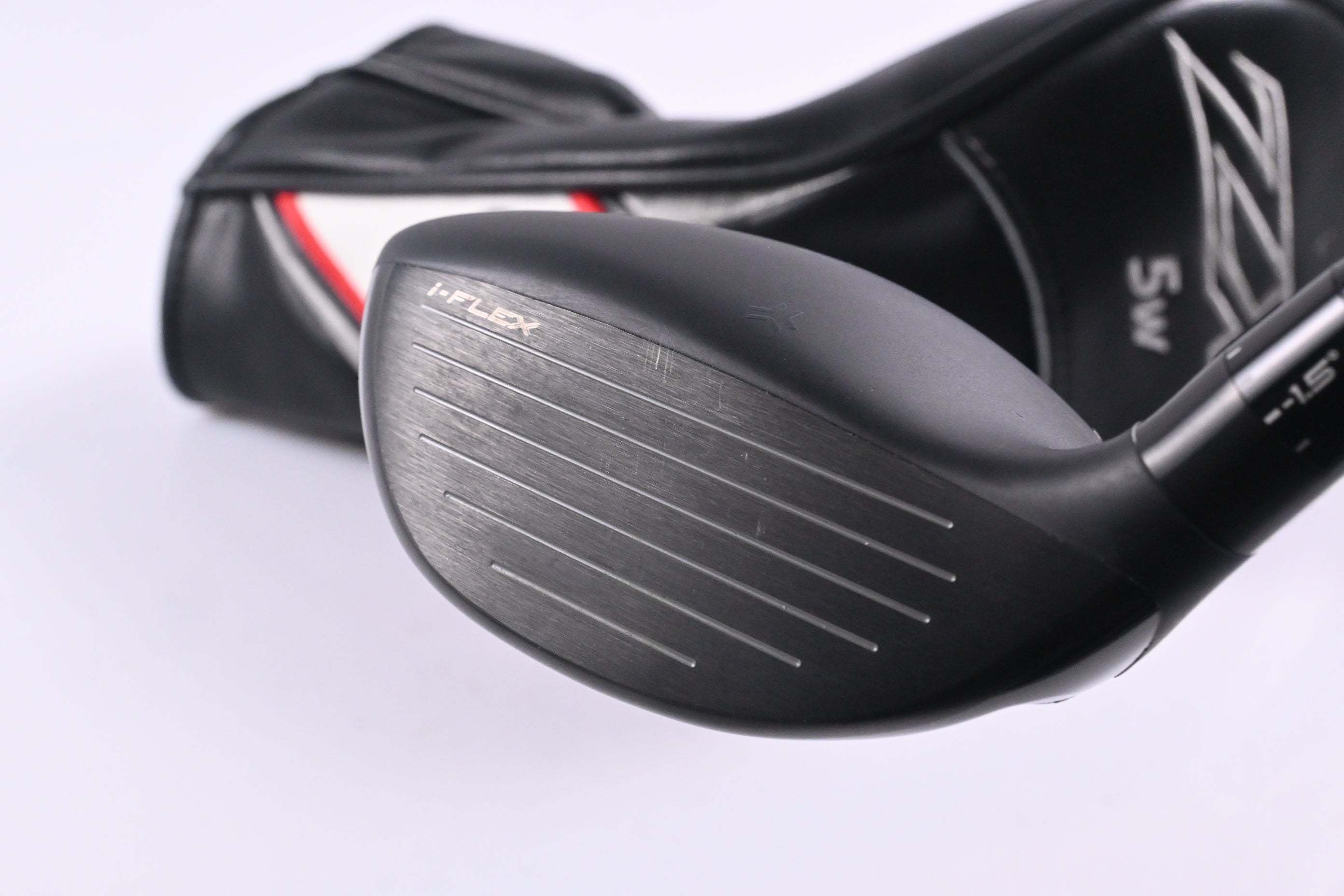 Srixon ZXi #5 Wood / 18 Degree / Regular Flex Fujikura Ventus TR Blue 6 Shaft