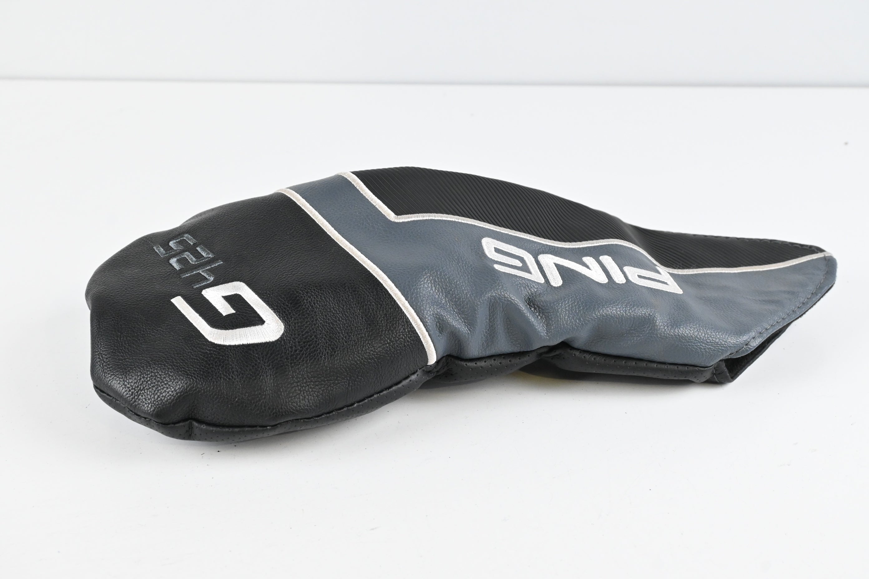Ping G425 LST Driver / 9 Degree / X-Flex HZRDUS Smoke Red RDX 60 Shaft