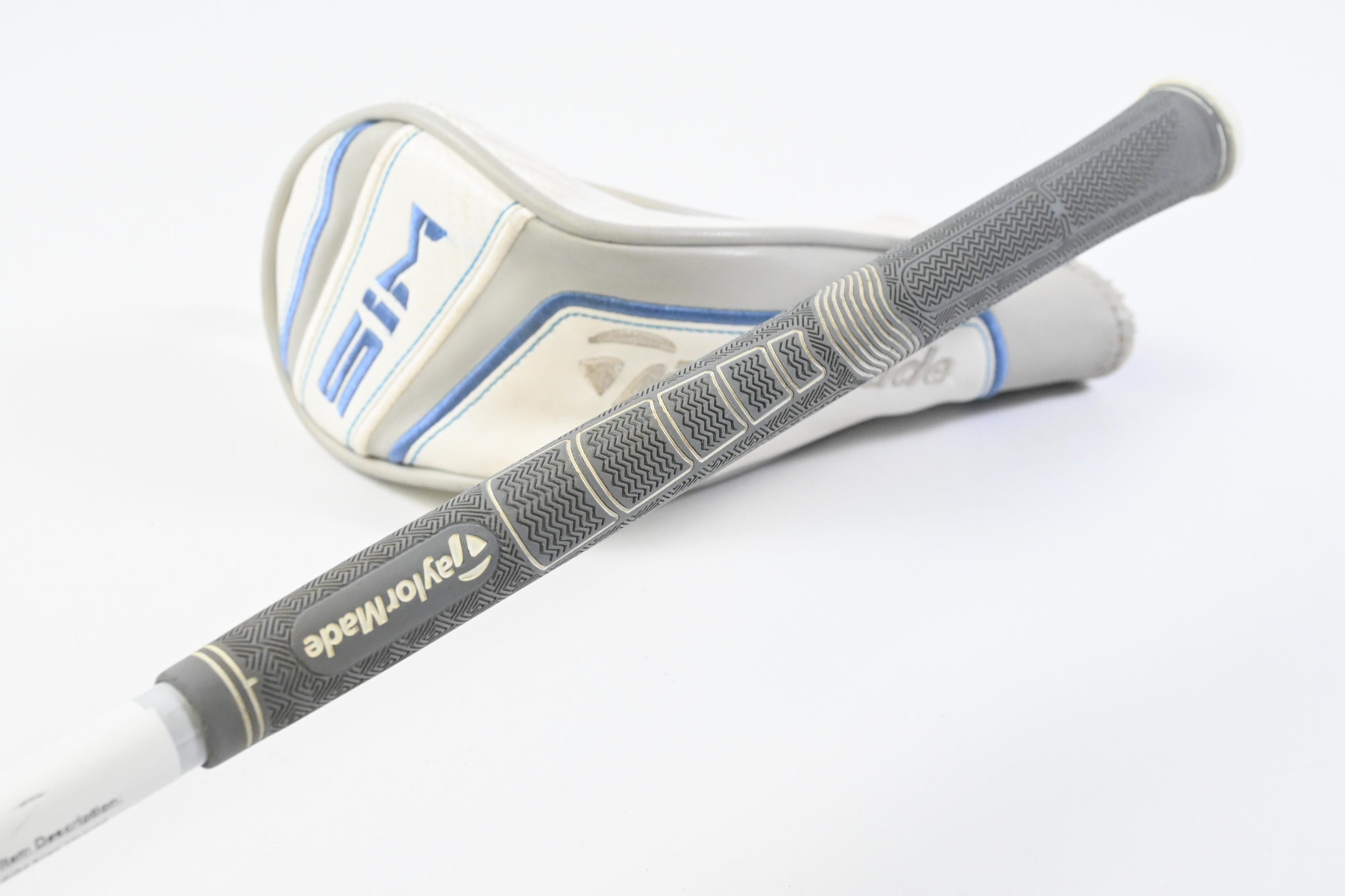 Ladies Taylormade SIM Max #4 Hybrid / 22 Degree / Ladies Flex Aldila NV 45 Shaft