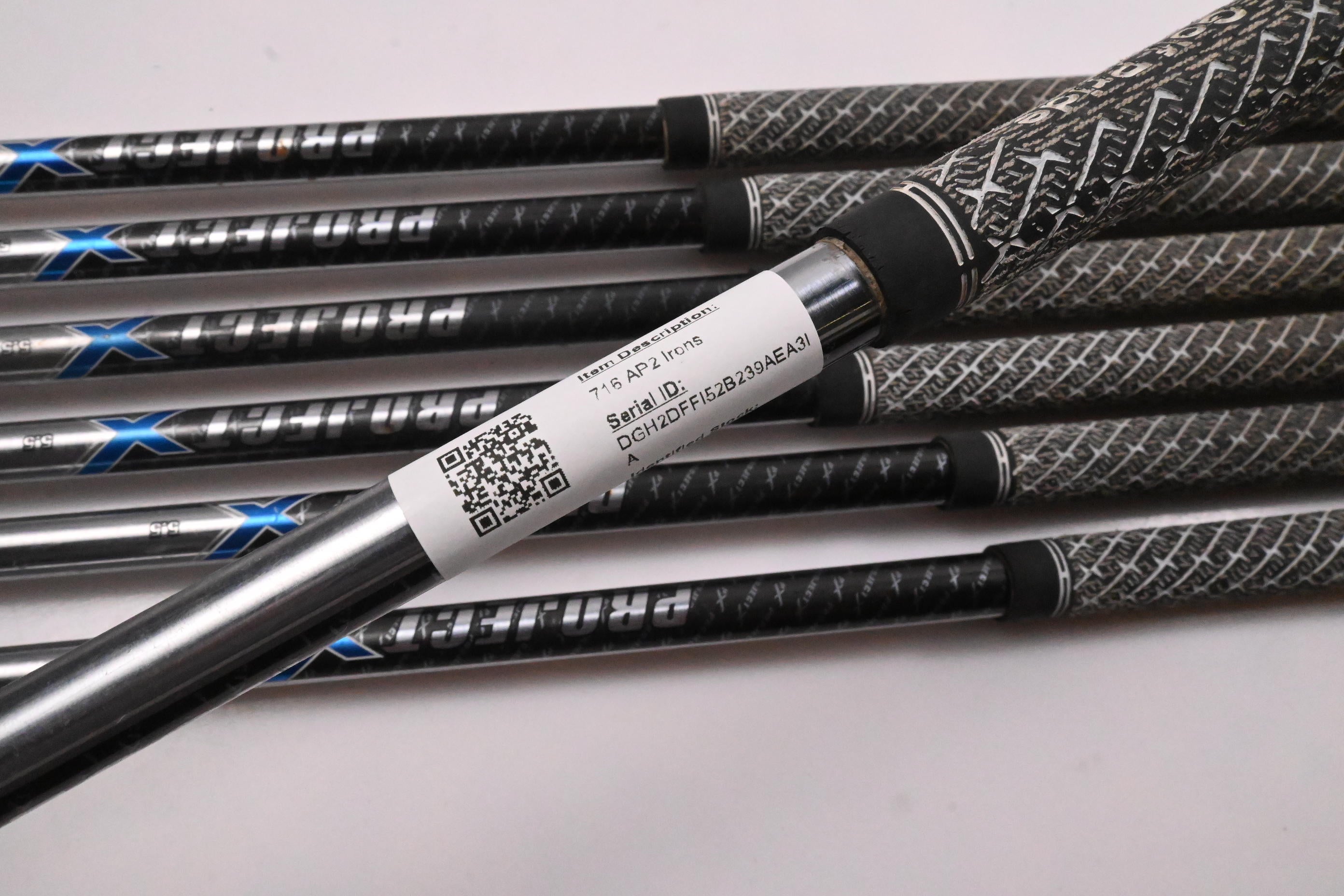 Titleist 716 AP2 Irons / 4-PW / Regular Flex Project X PXi Blue Shafts