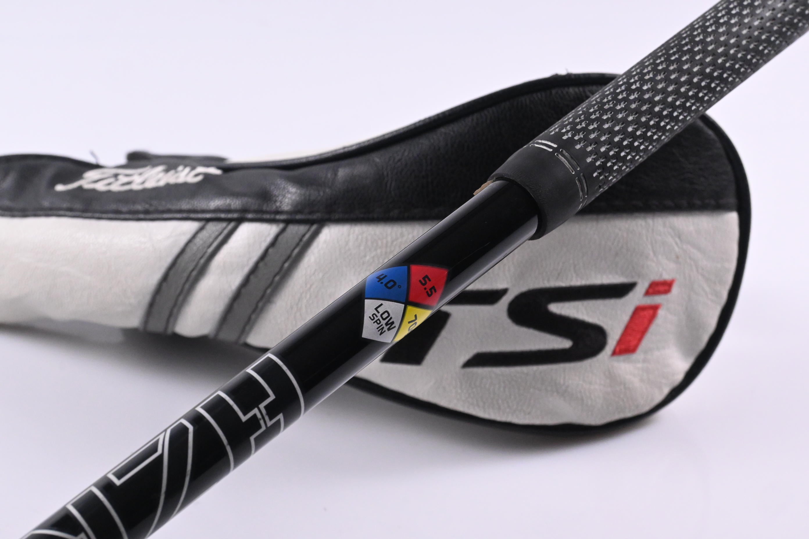 Titleist TSi3 #3 Wood / 15 Degree / Regular Flex HZRDUS Smoke RDX Black 70 Shaft