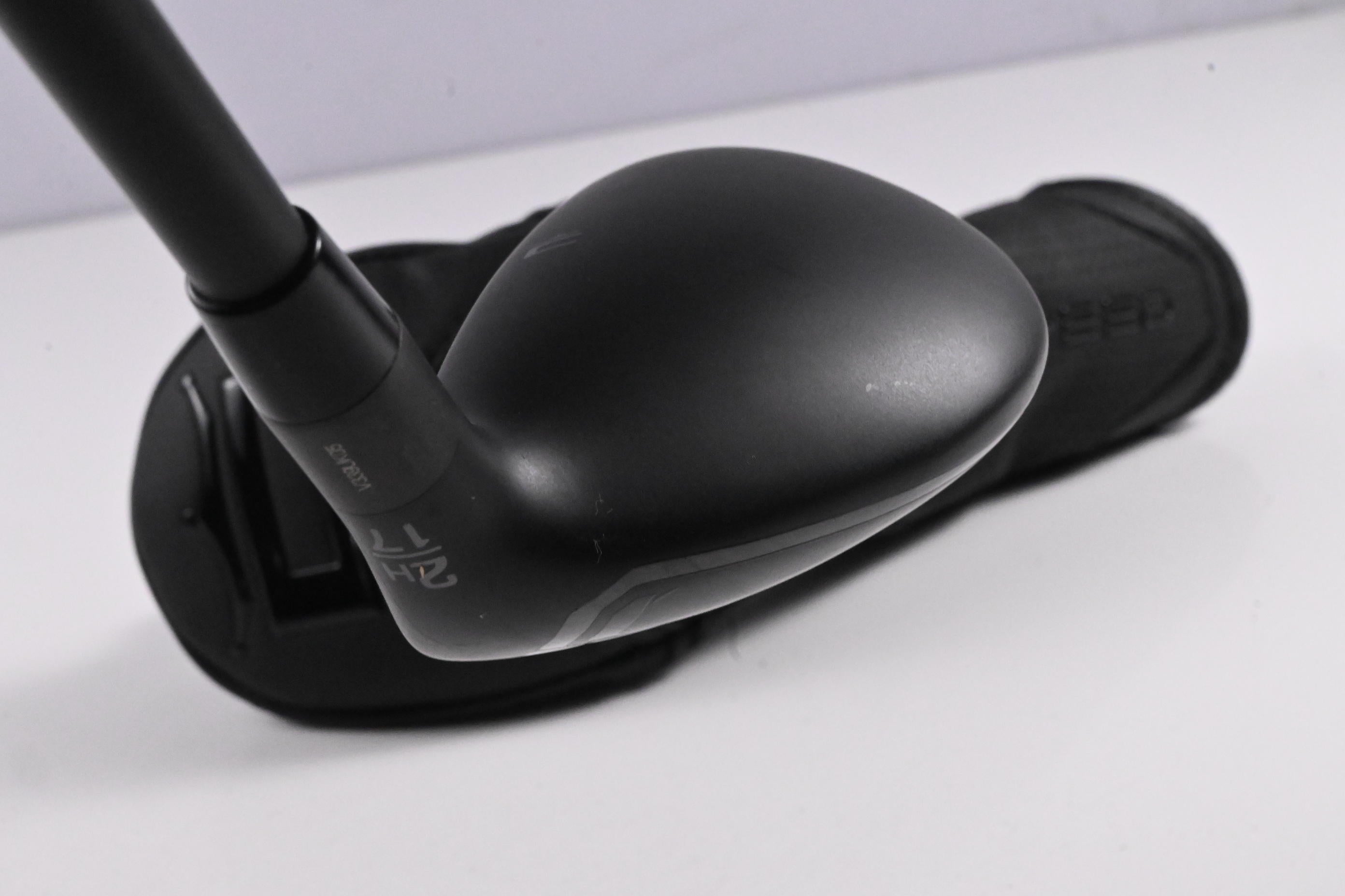 Cobra Darkspeed #2 Hybrid / 17 Degree / Stiff Flex KBS PGI 85 Shaft