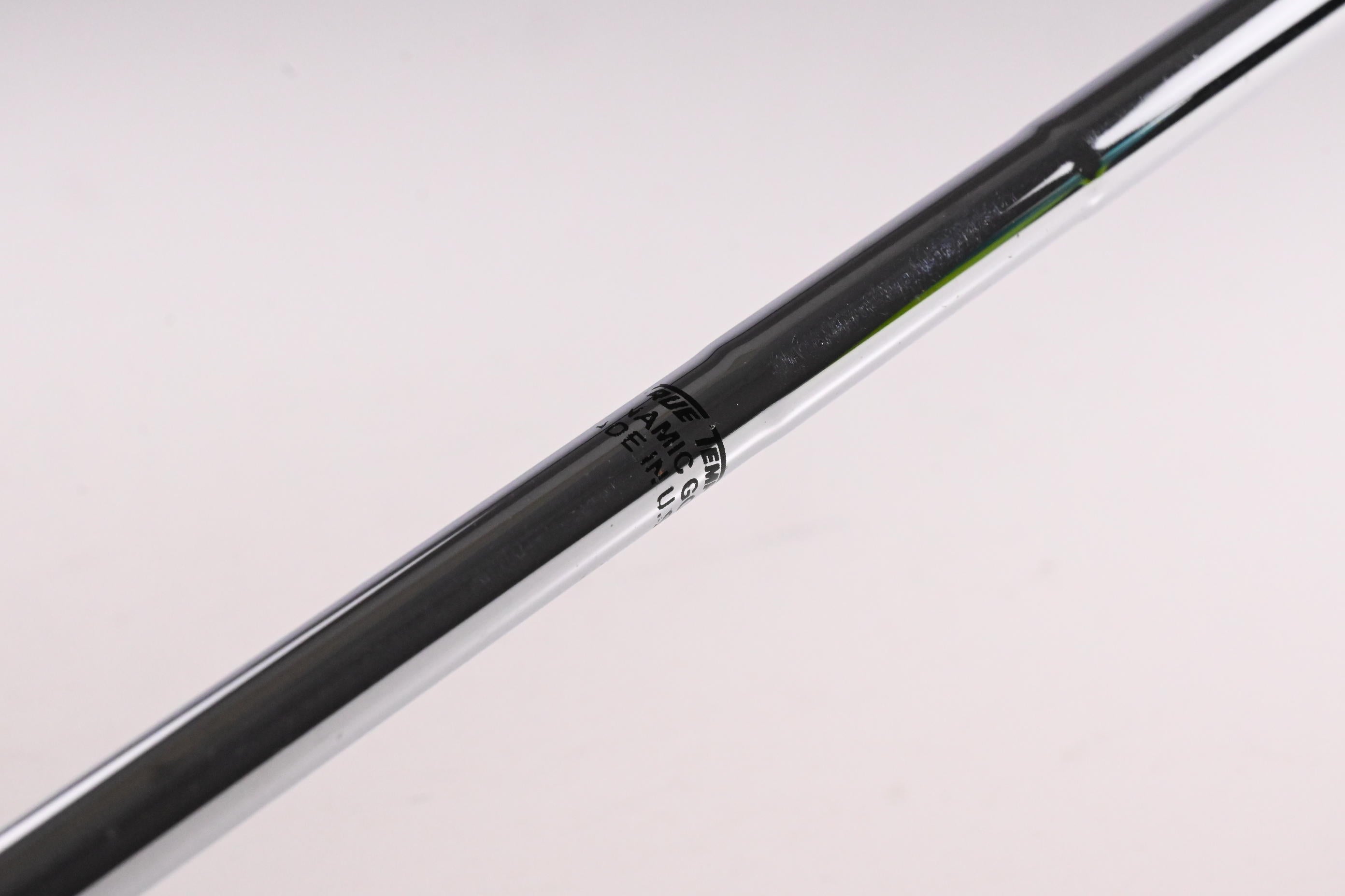 Titleist 585.H #4 Hybrid / 23 Degree / Stiff Flex Dynamic Gold S300 Shaft
