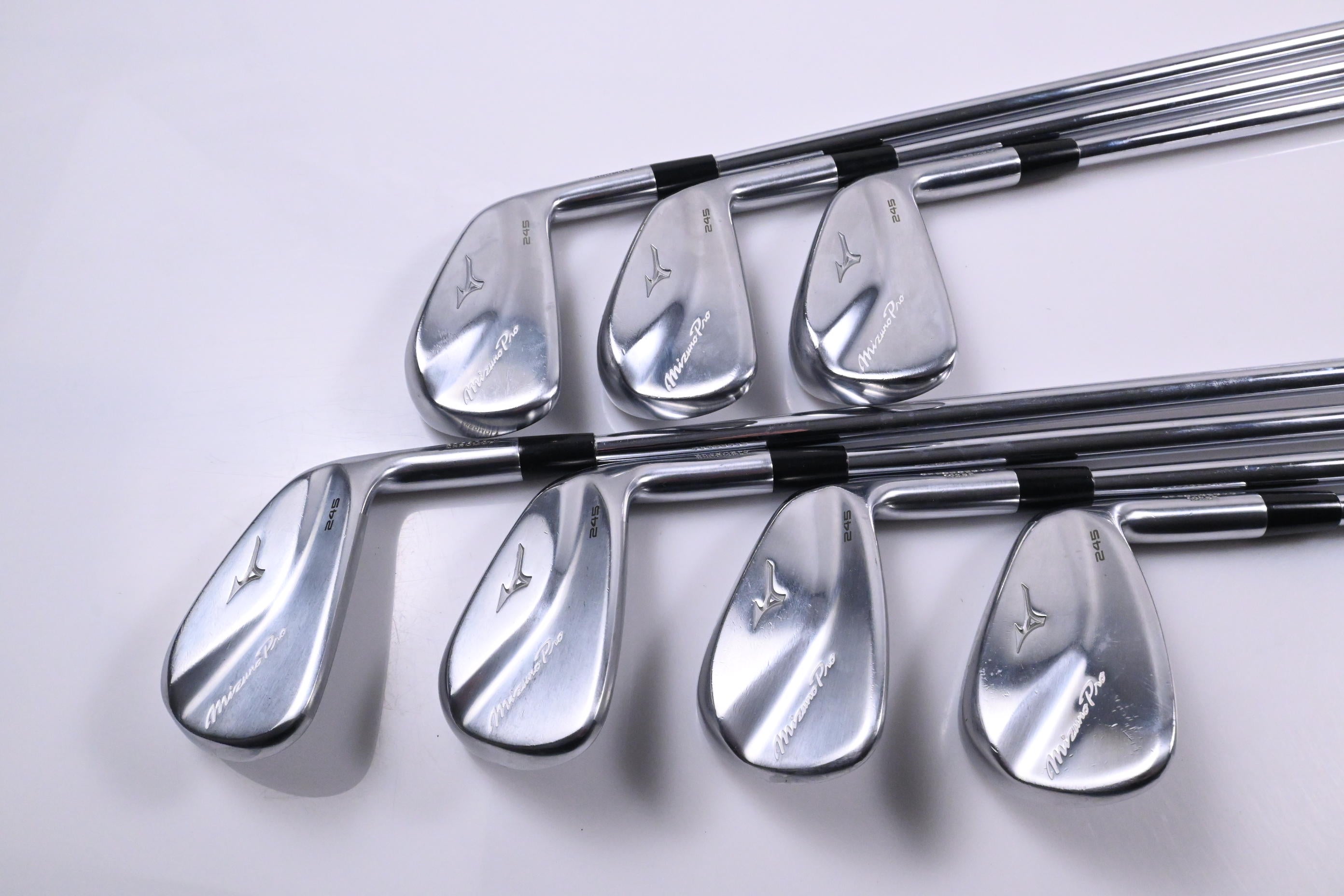 Mizuno Pro 245 Irons / 4-PW / Regular Flex Dynamic Gold 105 R300 Shafts