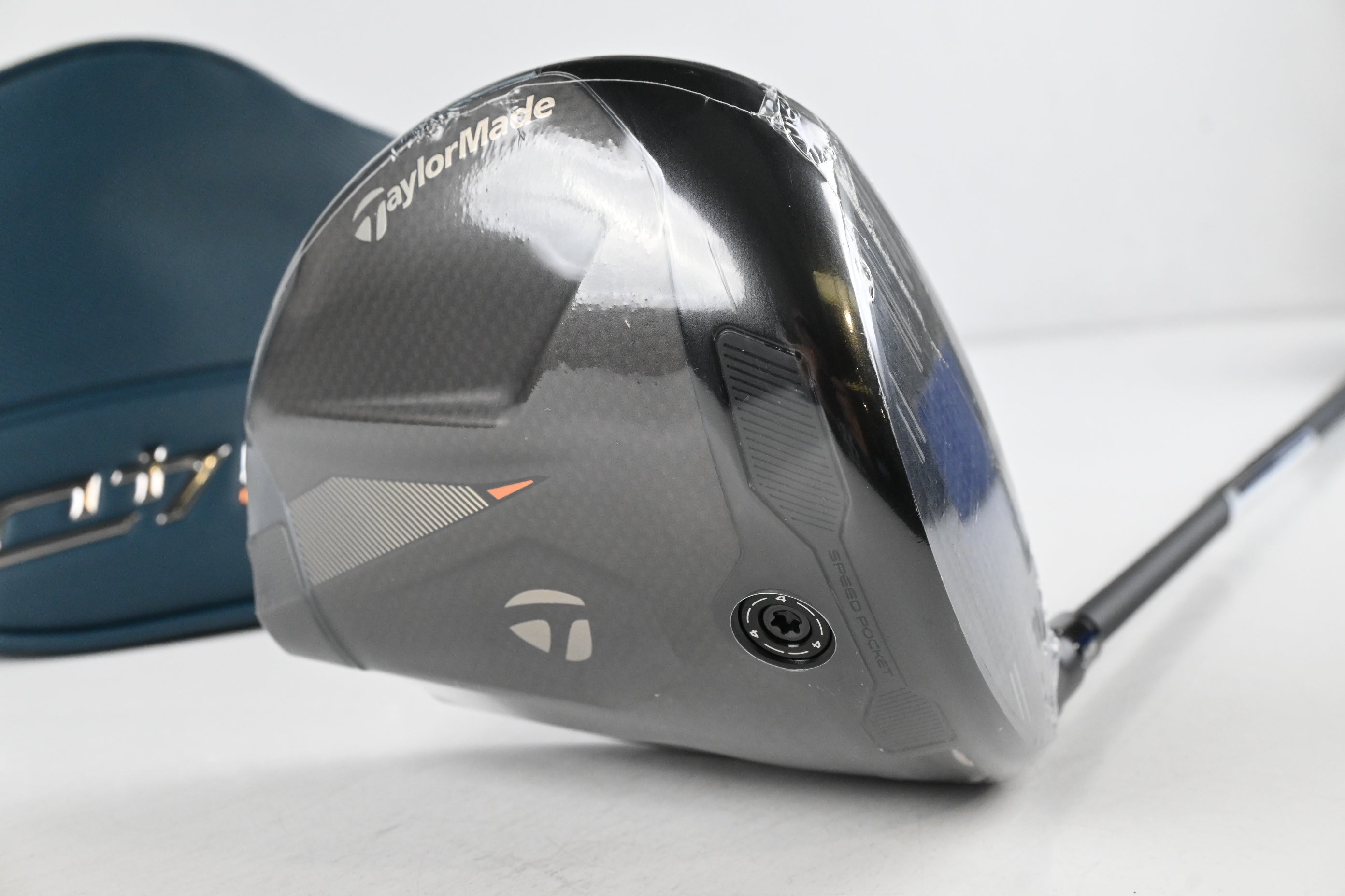 Taylormade Qi4D Max Driver / 9 Degree / Stiff Flex Reax Blue 50 Shaft