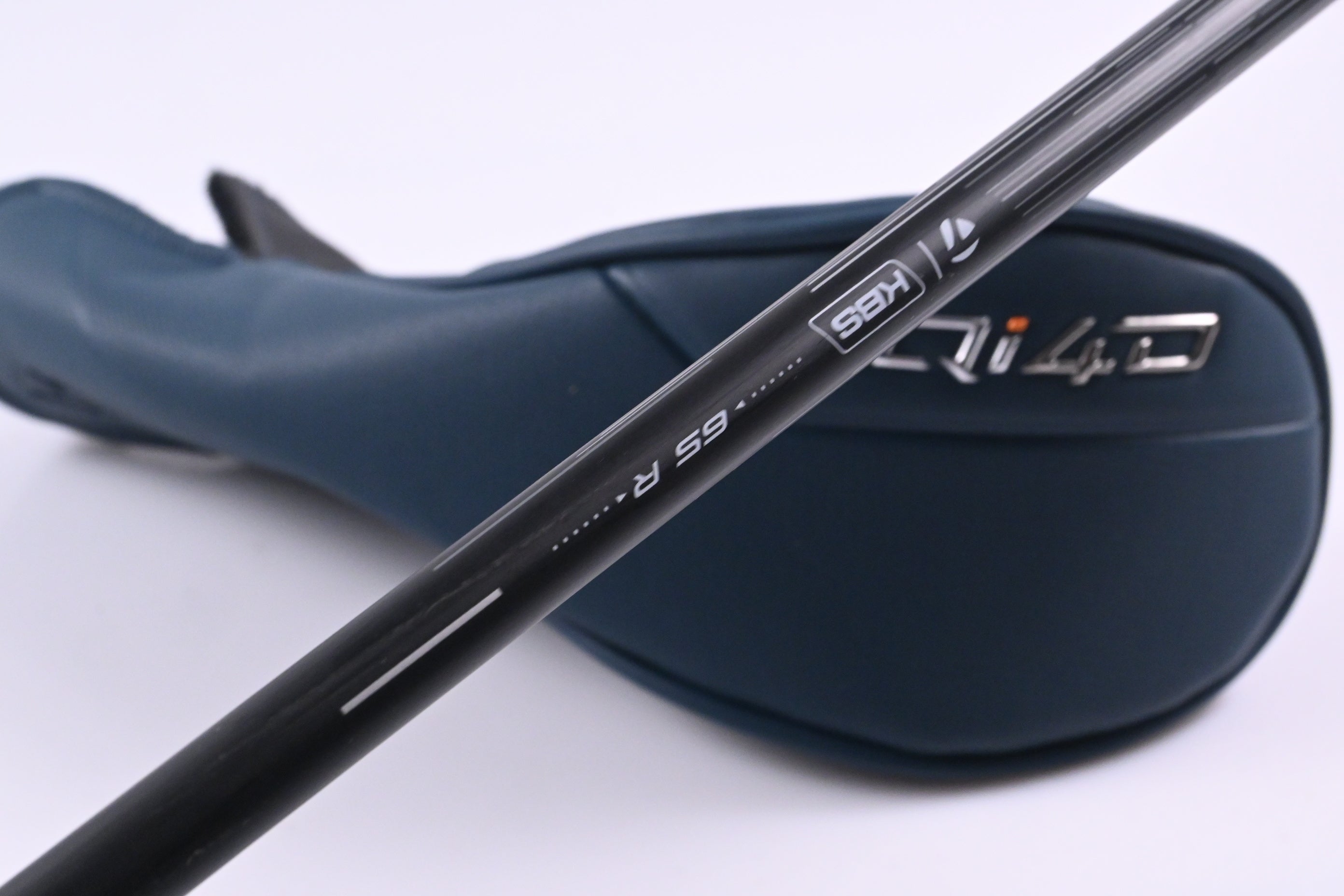 Taylormade Qi4D #3 Hybrid / 19 Degree / Regular Flex KBS Reax 65 Shaft