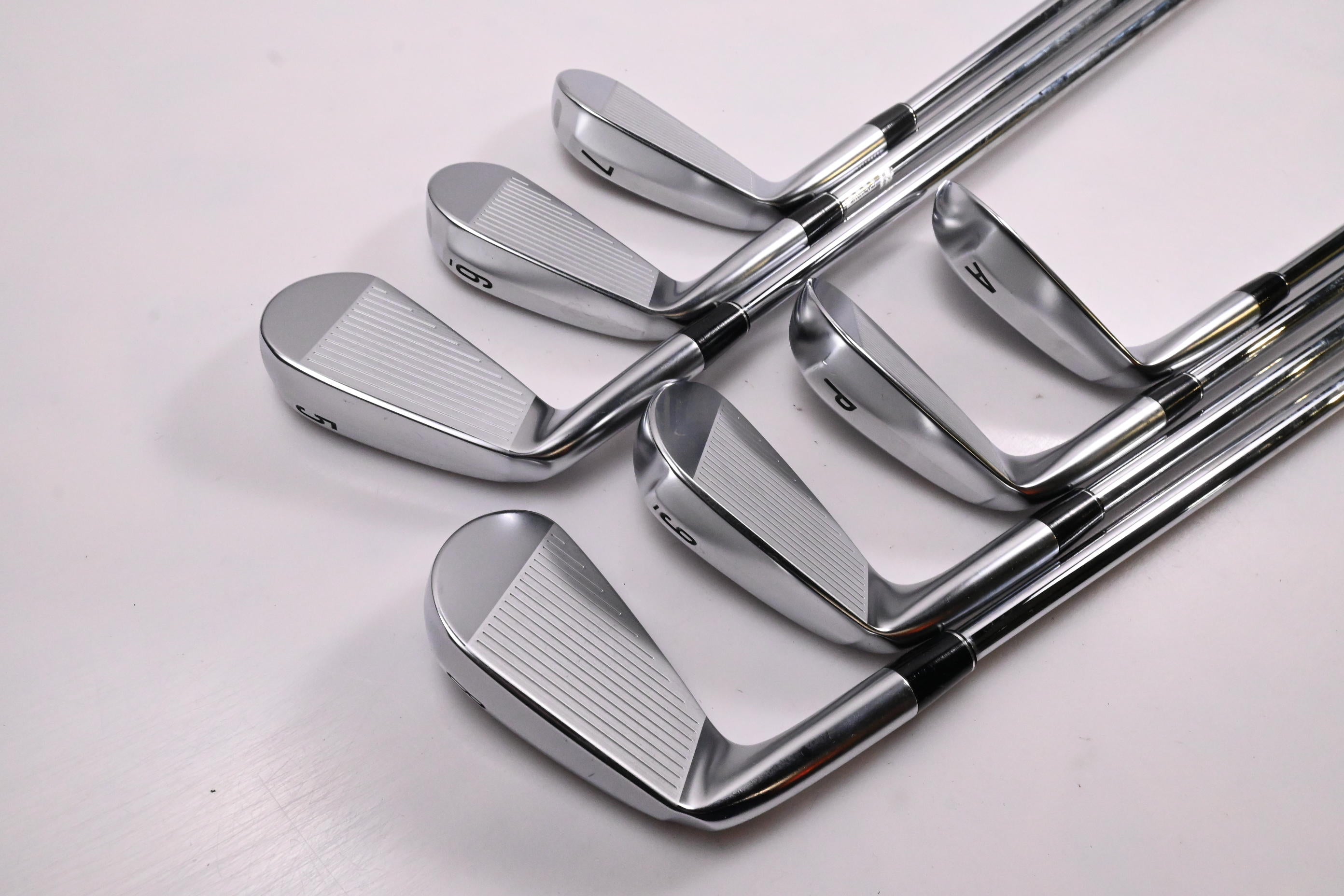 Srixon ZXi5 Irons / 5-PW+GW / Stiff Flex N.S.Pro Modus³ Tour 120 Shafts
