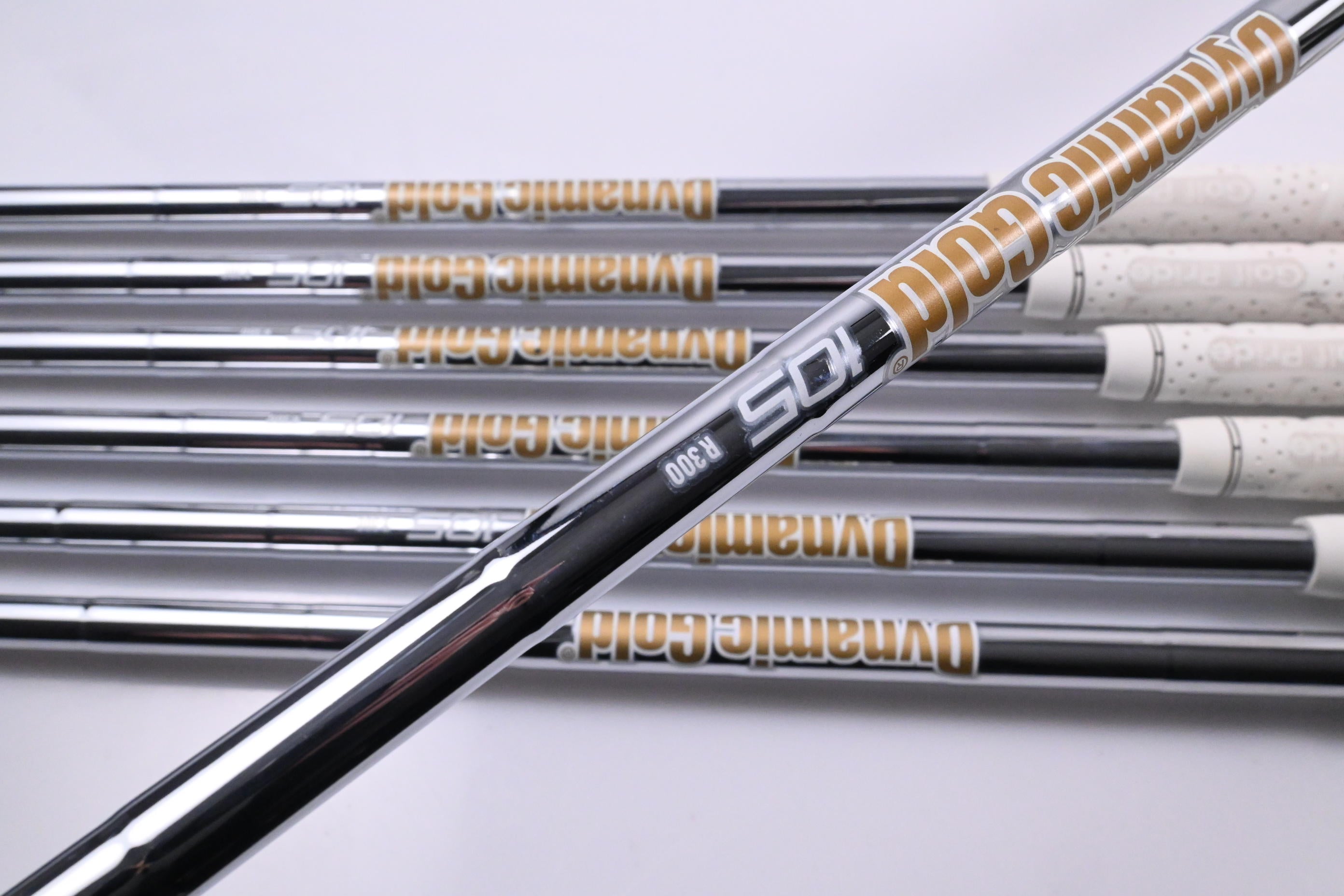 Mizuno Pro 245 Irons / 4-PW / Regular Flex Dynamic Gold 105 R300 Shafts