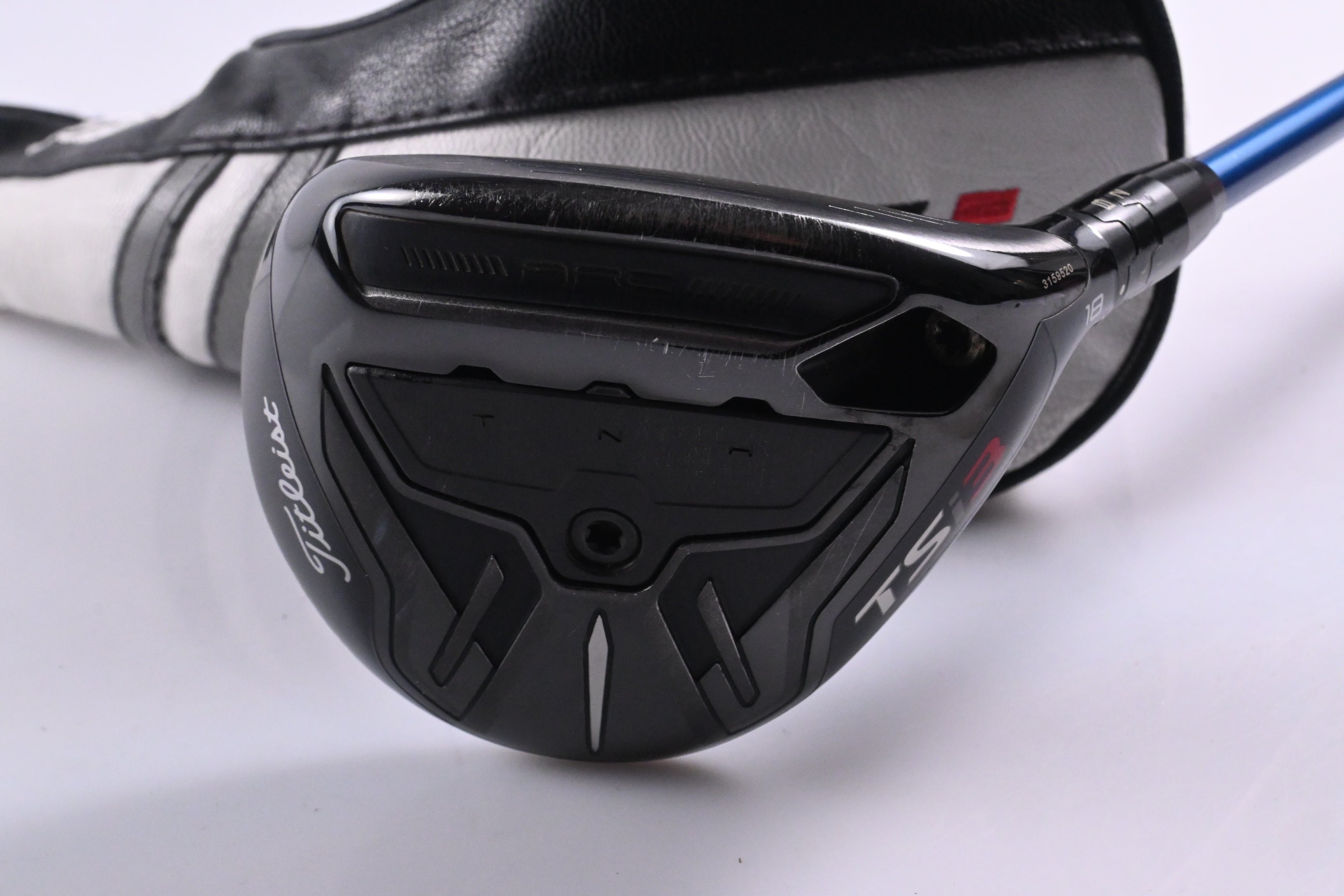 Titleist TSi3 #5 Wood / 18 Degree / Stiff Flex Evenflow Riptide CB 60 Shaft