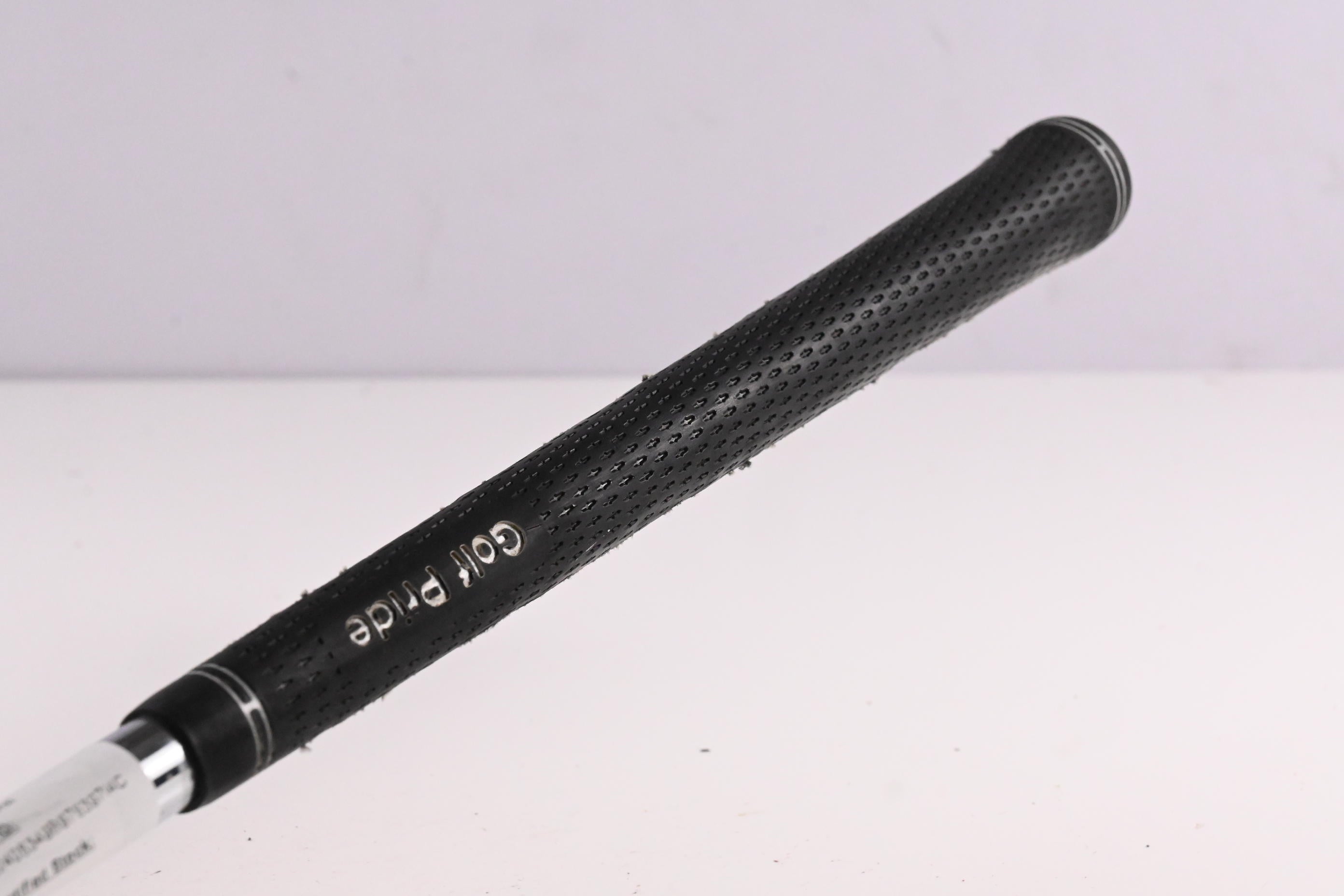 Titleist 585.H #4 Hybrid / 23 Degree / Stiff Flex Dynamic Gold S300 Shaft