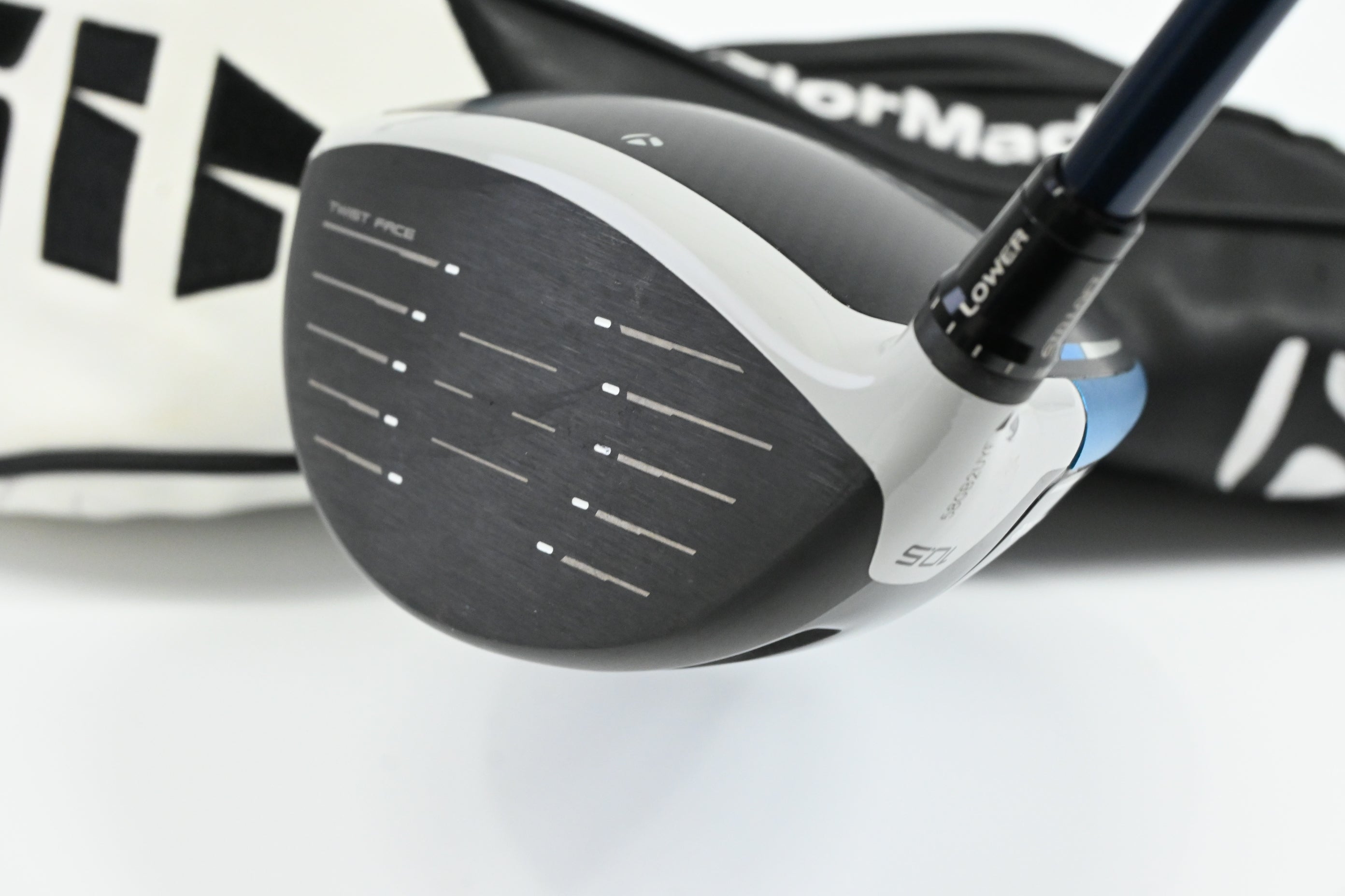 Taylormade SIM2 Max Driver / 10.5 Degree / Regular Flex Fujikura Ventus Blue 5