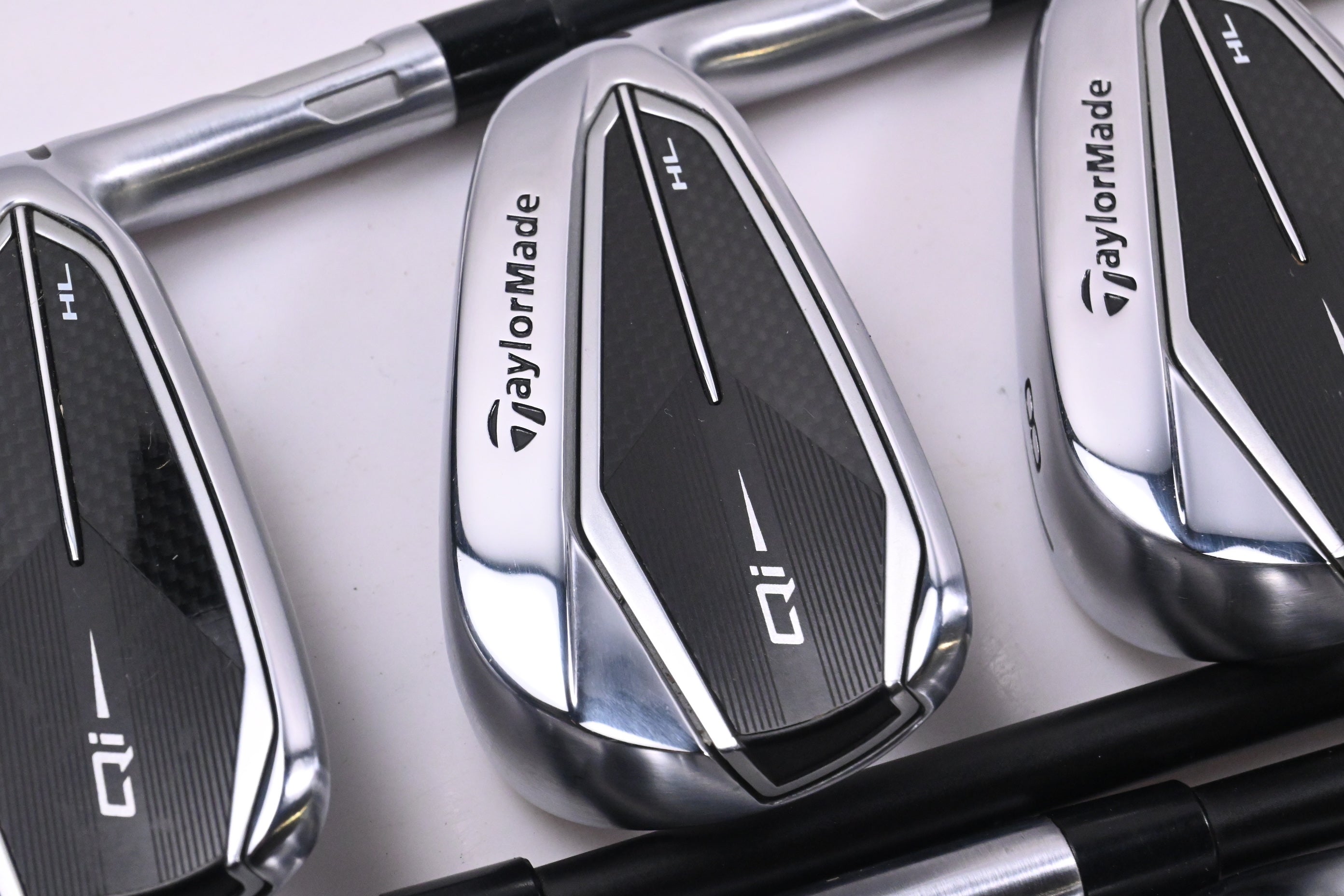 Taylormade Qi HL Irons / 6-PW+GW+SW / Regular Flex KBS MAX 65 Shaft