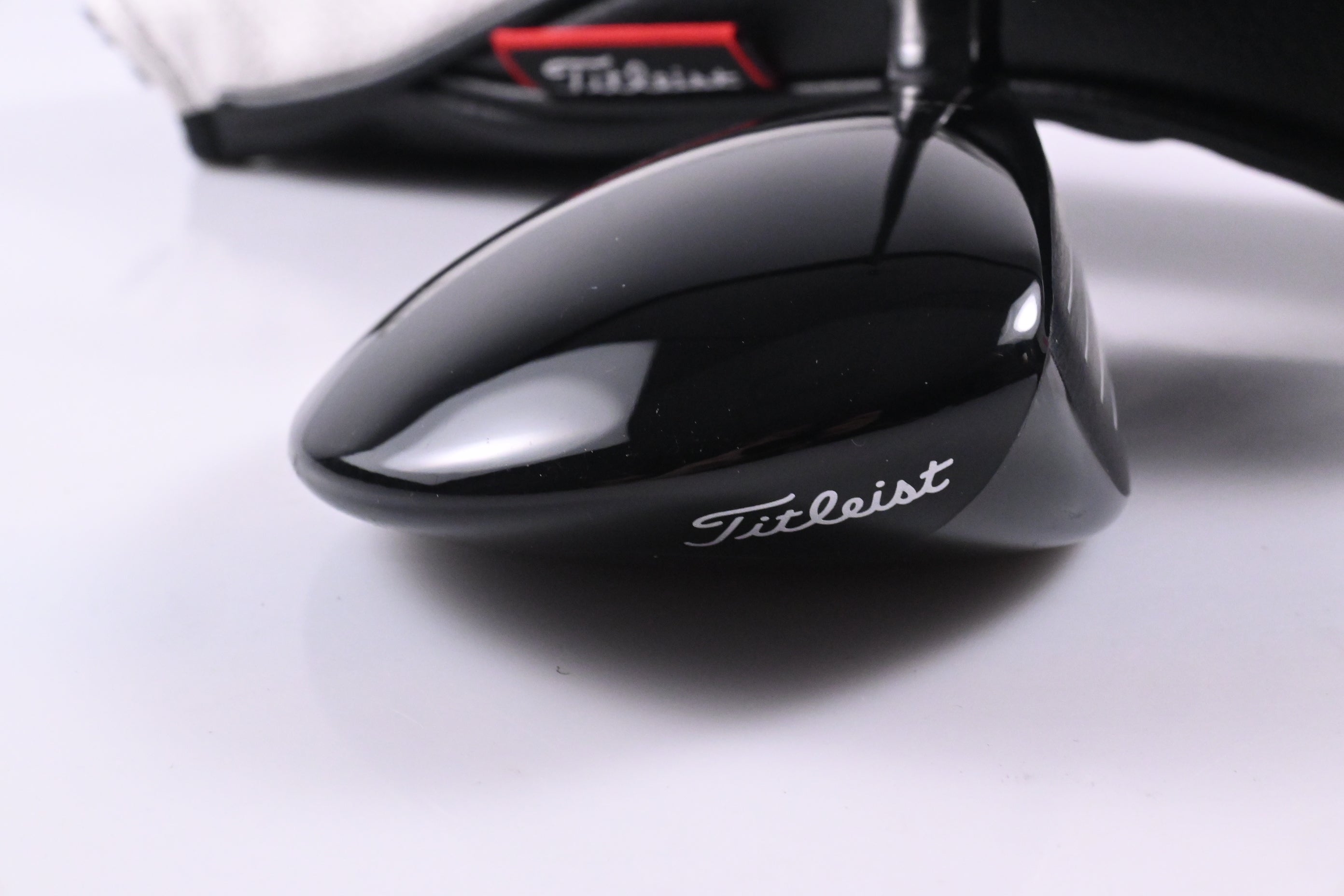 Titleist GT3 #3 Wood / 15 Degree / Regular Flex HZRDUS CB Red 60 Shaft