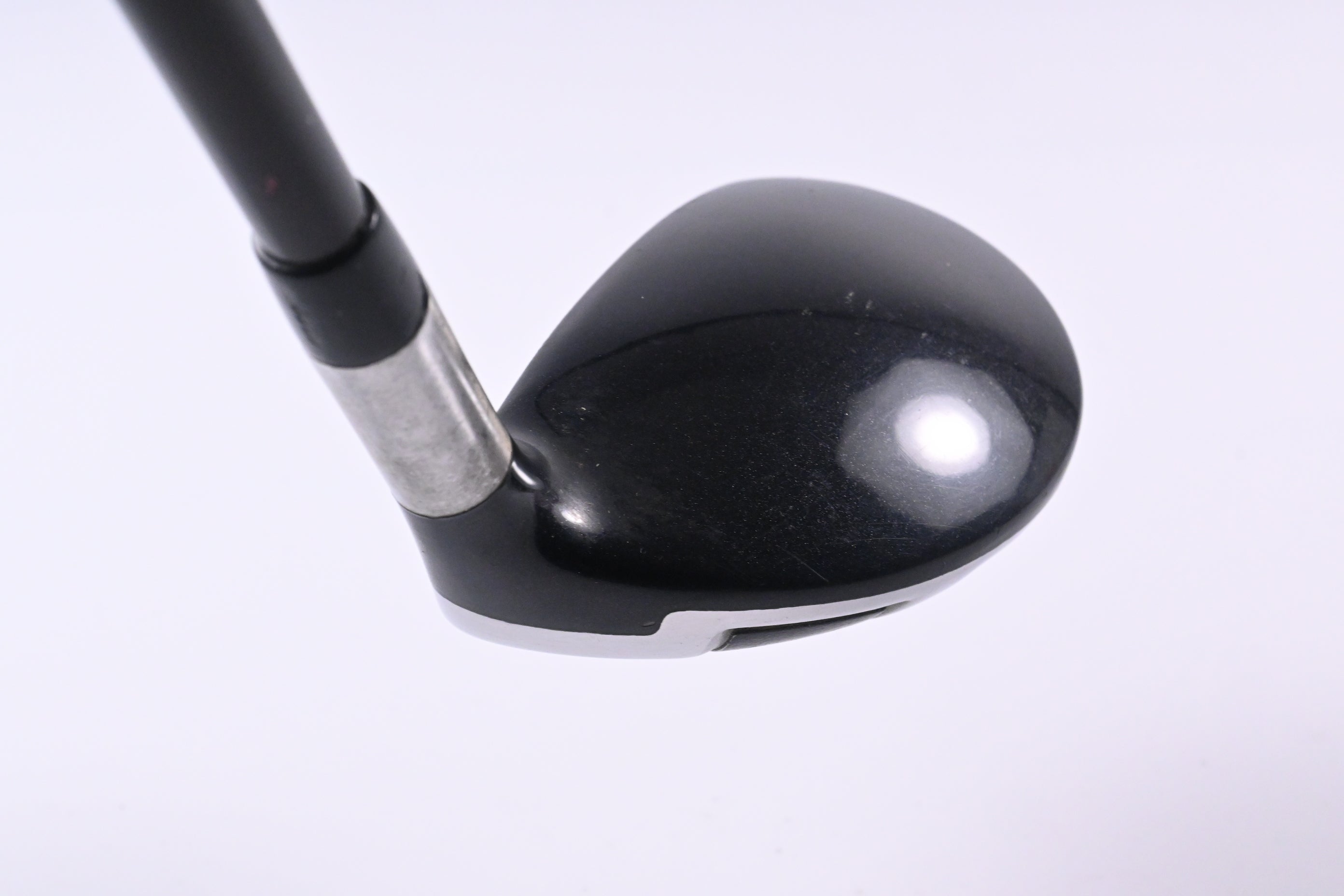Titleist 909H #2 Hybrid / 17 Degree / Stiff Flex Aldila Voodoo Shaft